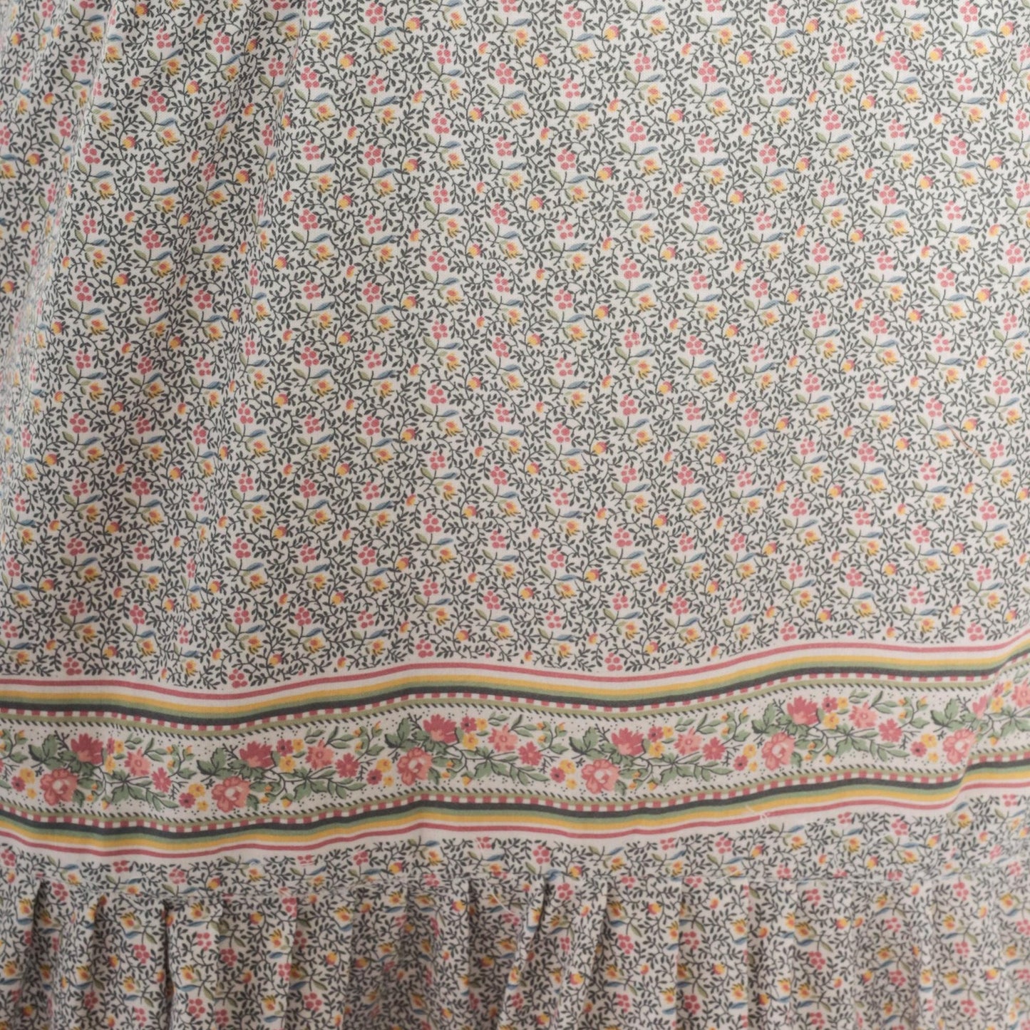2000s Ditsy Floral Sundress Tiered Ruffle Spaghetti Strap Cream Teal Pink Medium M