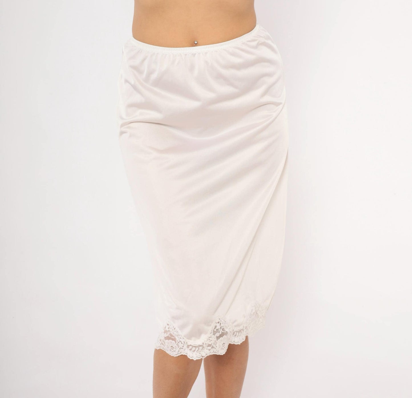 80s Adonna White Nylon Half Slip Knee-Length Lace Trim Small S
