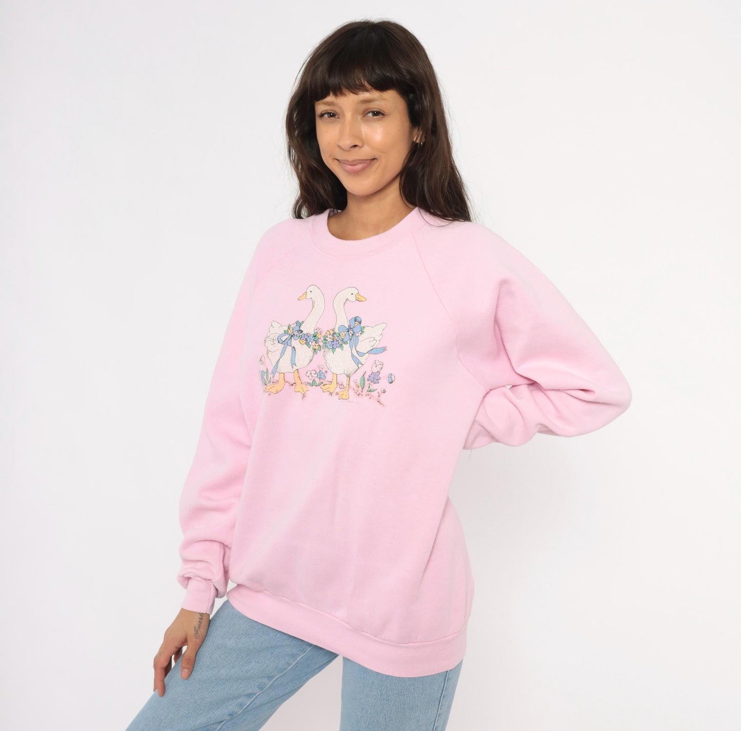 90s Pink Geese Crewneck Sweatshirt Raglan Sleeve Floral Graphic Cotton Large L