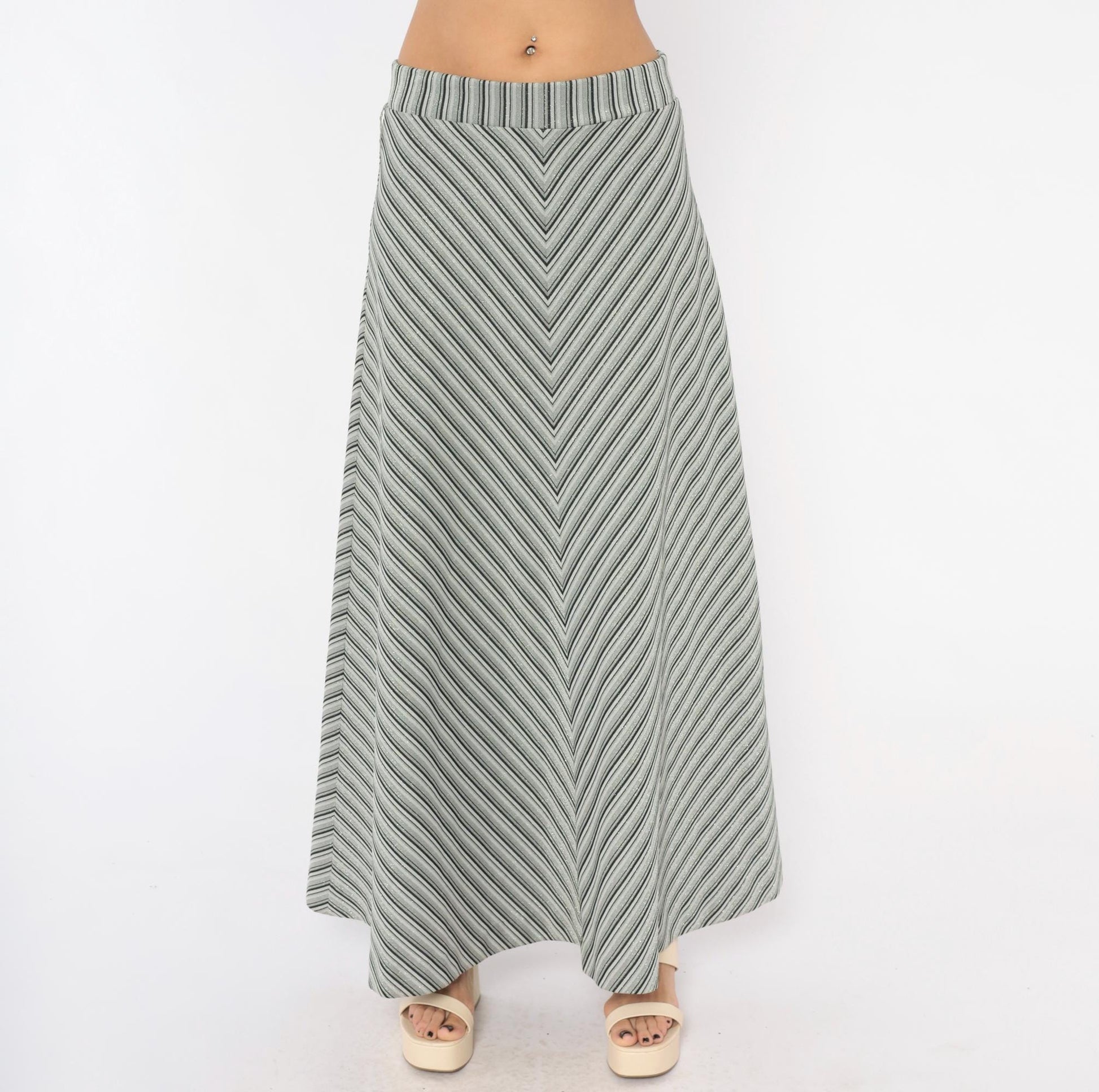 70s Grey Black Chevron Striped Maxi Skirt Herringbone A-Line Medium