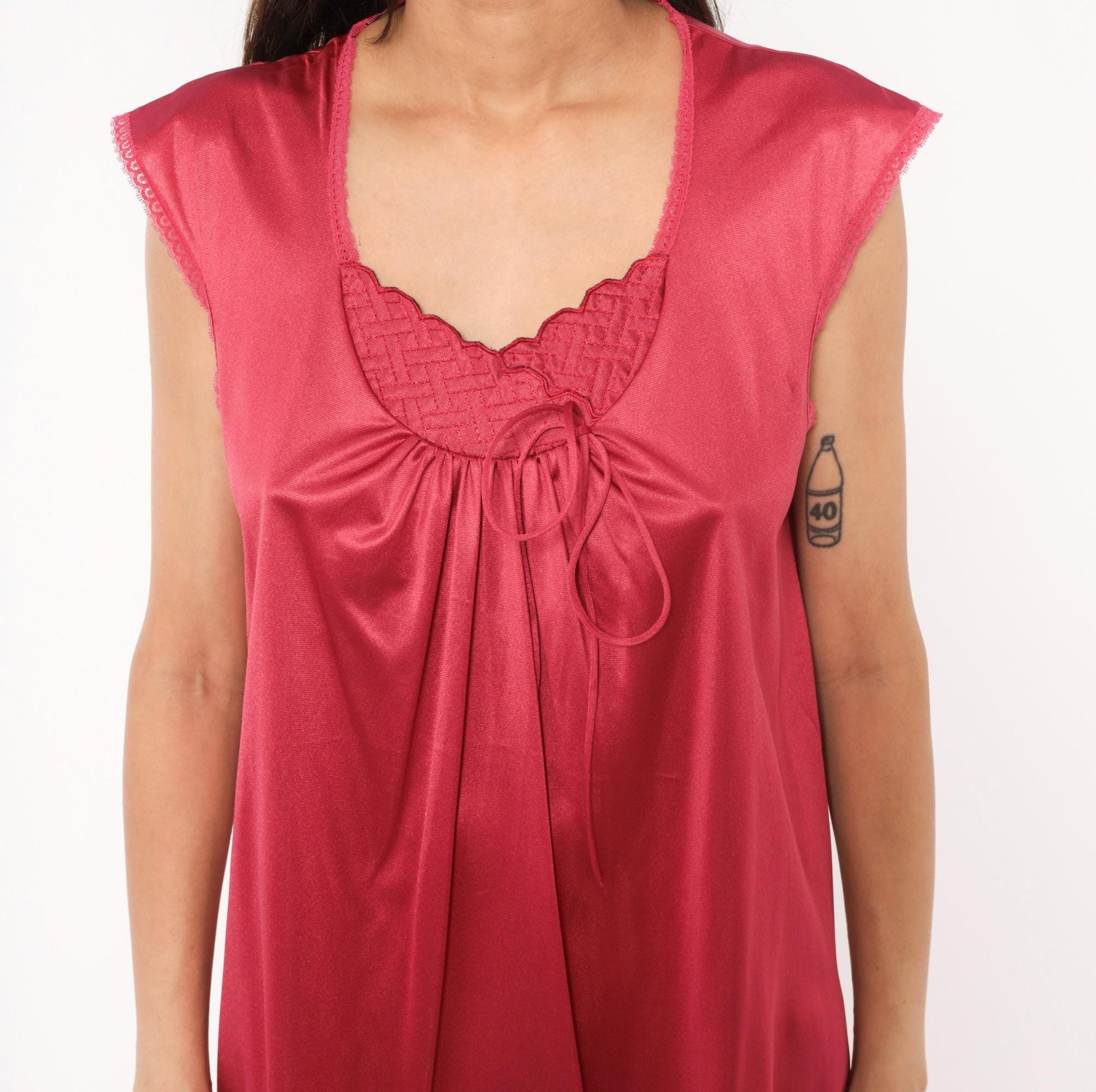 80s JCPenney Burgundy Nightgown Scalloped Yoke Cap Sleeve Knee-Length Medium