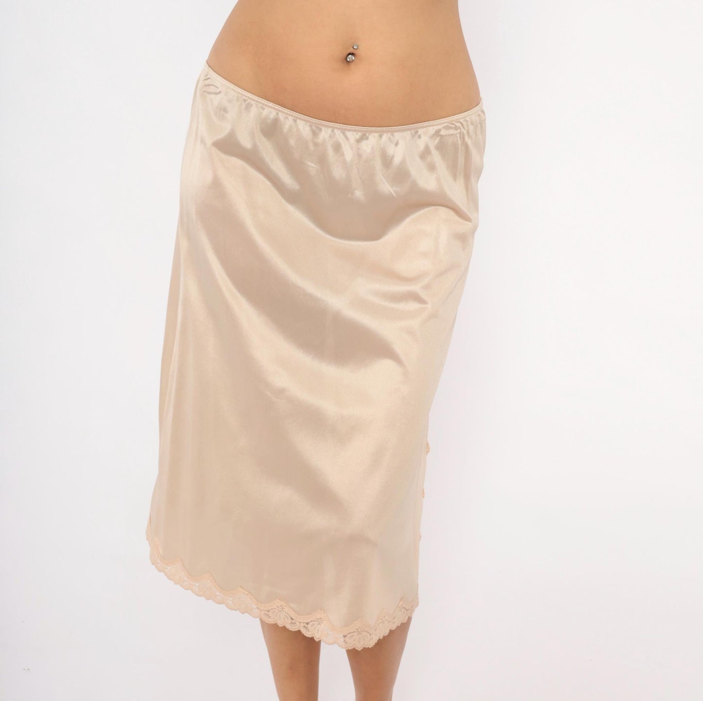 70s Sears Beige Half Slip Scalloped Lace Trim Nylon Medium