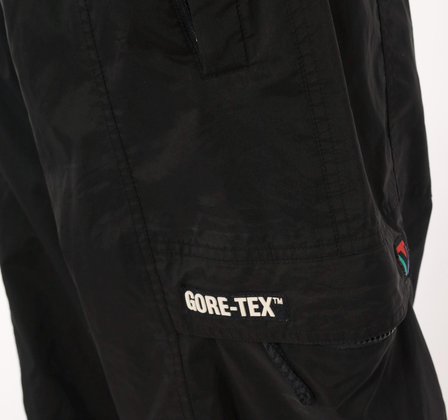 2000s Gore-Tex Black Nylon Shell Pants Cargo Pocket Snap Waist Large L