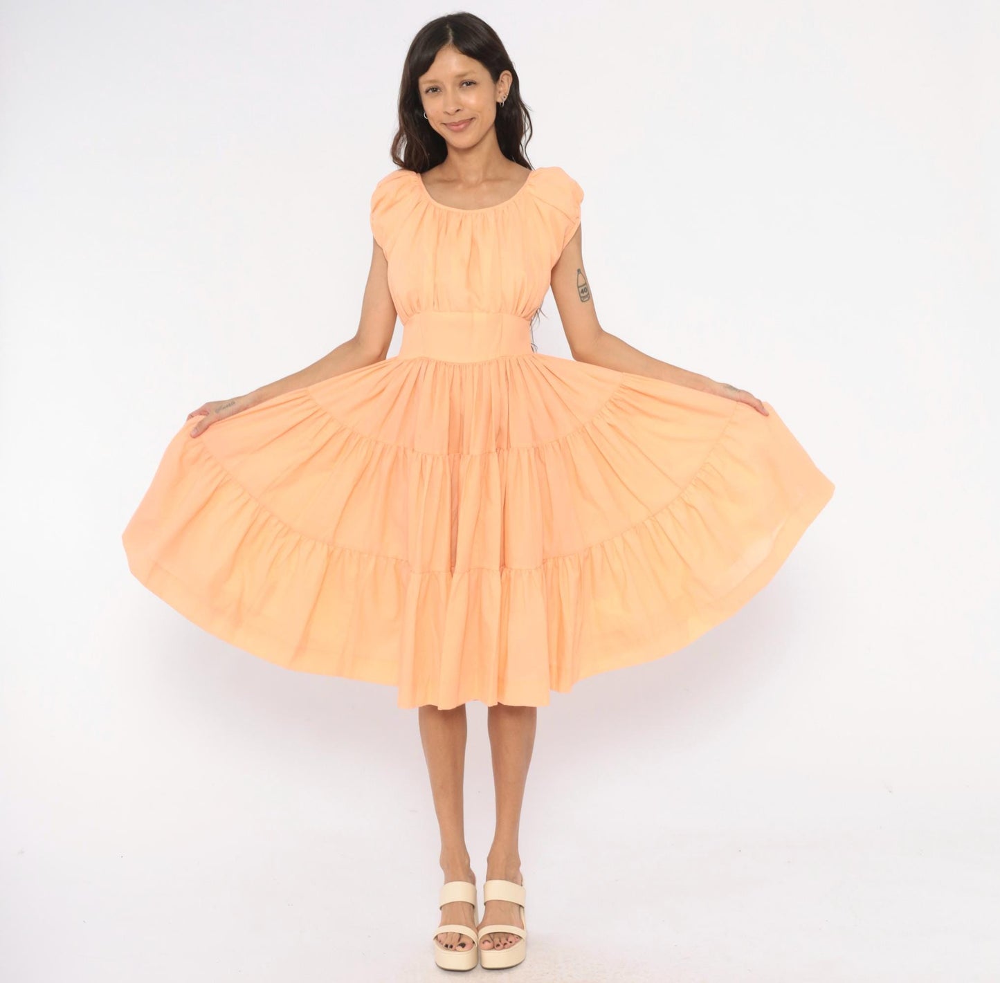 60s Peach Puff Sleeve Tiered Dress Gathered Bodice Knee Length Small