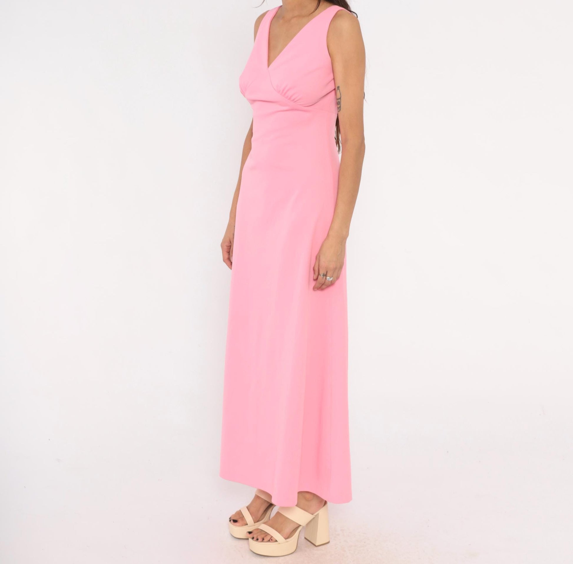 70s Bubblegum Pink Maxi Dress V Neck Empire Waist A Line Ankle Length Medium M