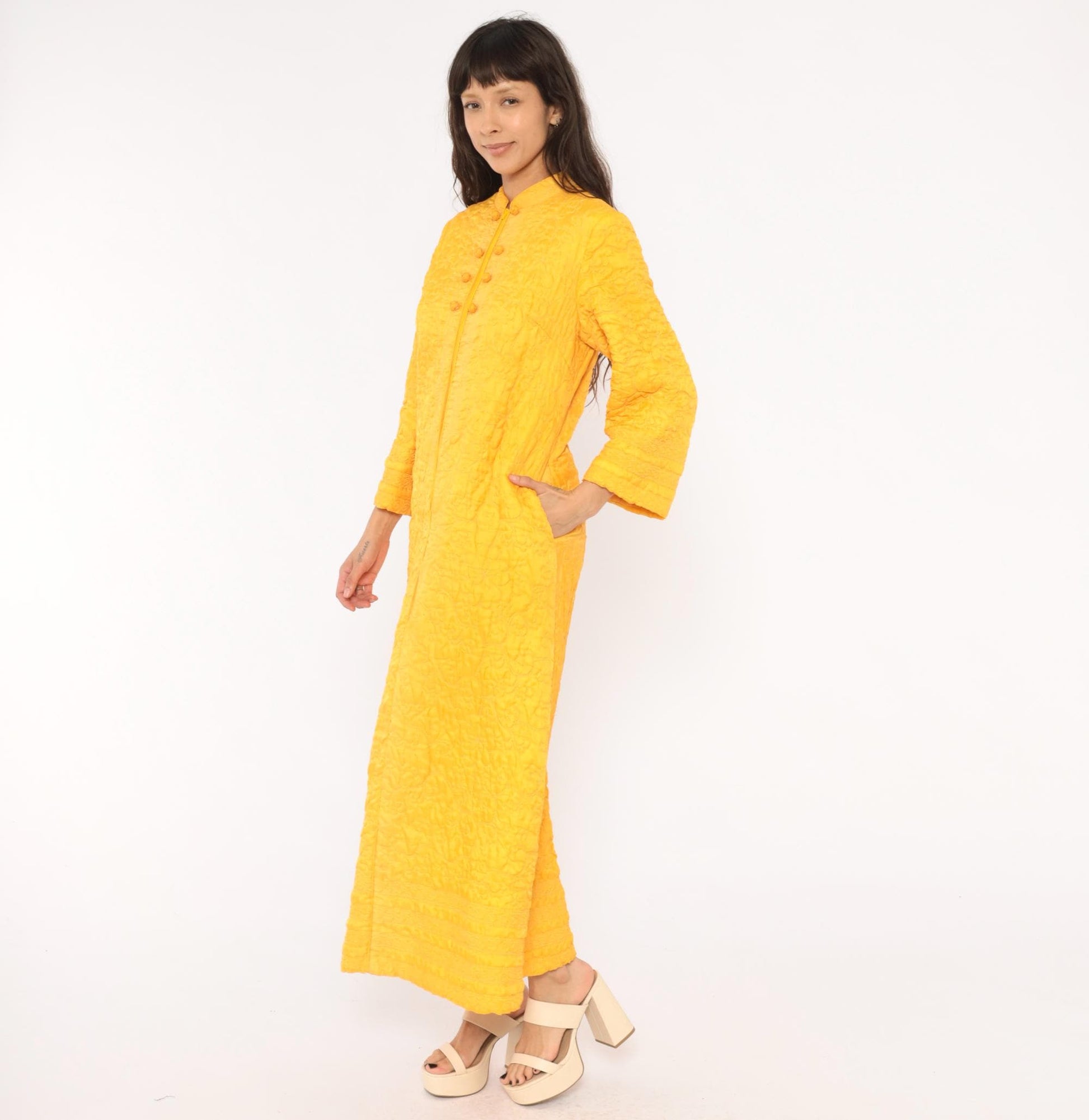 70s Golden Yellow Quilted Maxi Robe Mandarin Collar Floral Embroidered Medium