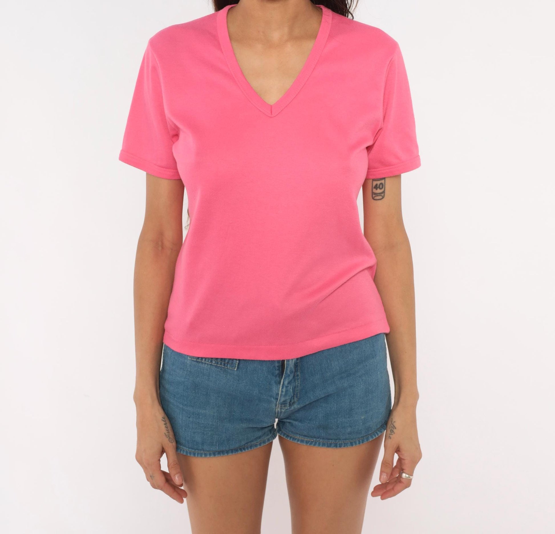 80s Hot Pink V-Neck Tee Short Sleeve Cotton Blend Fuchsia Pullover Large L