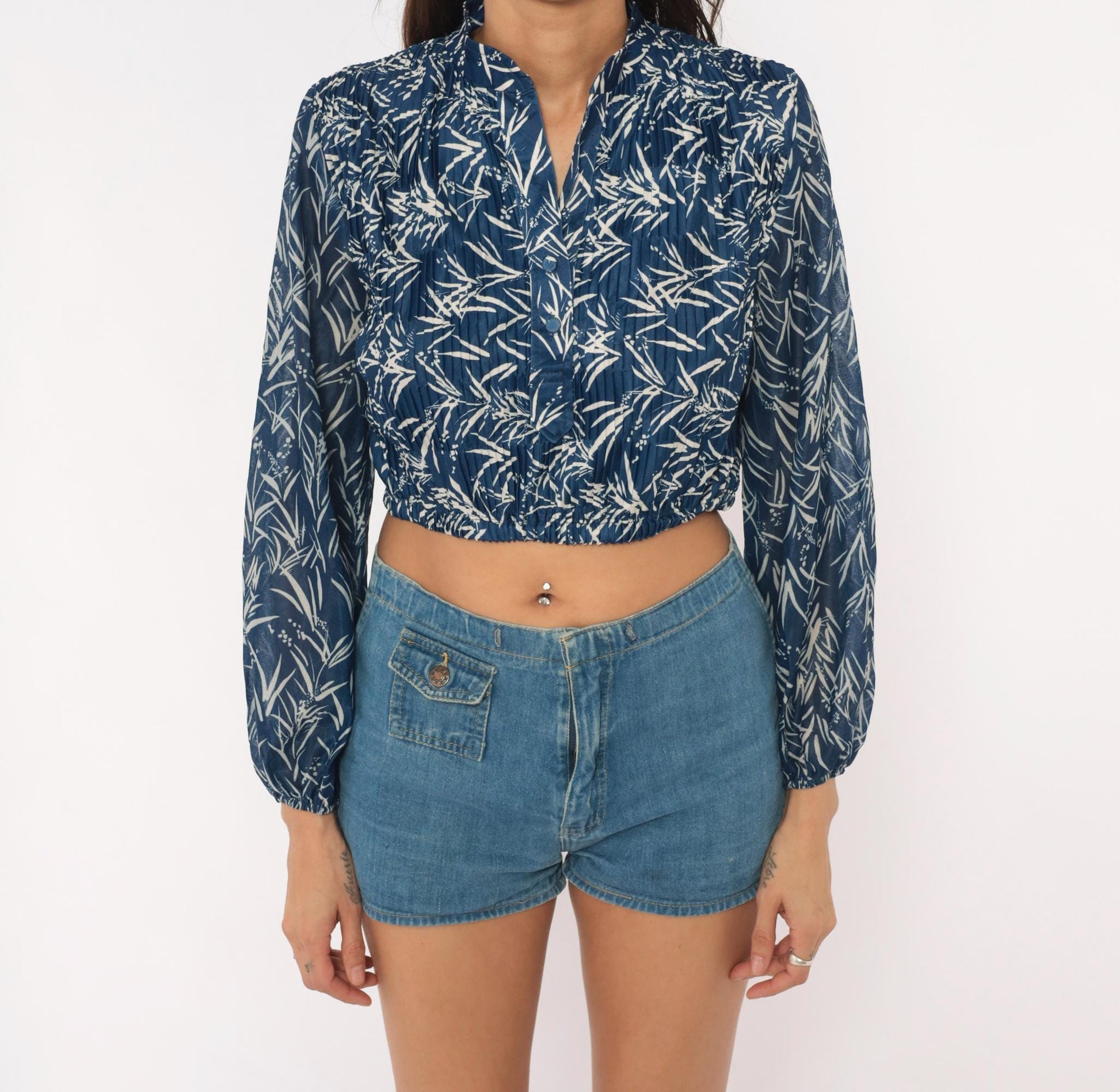 80s Liz Roberts Bamboo Leaf Crop Blouse Navy Mandarin Collar Balloon Sleeve Medium