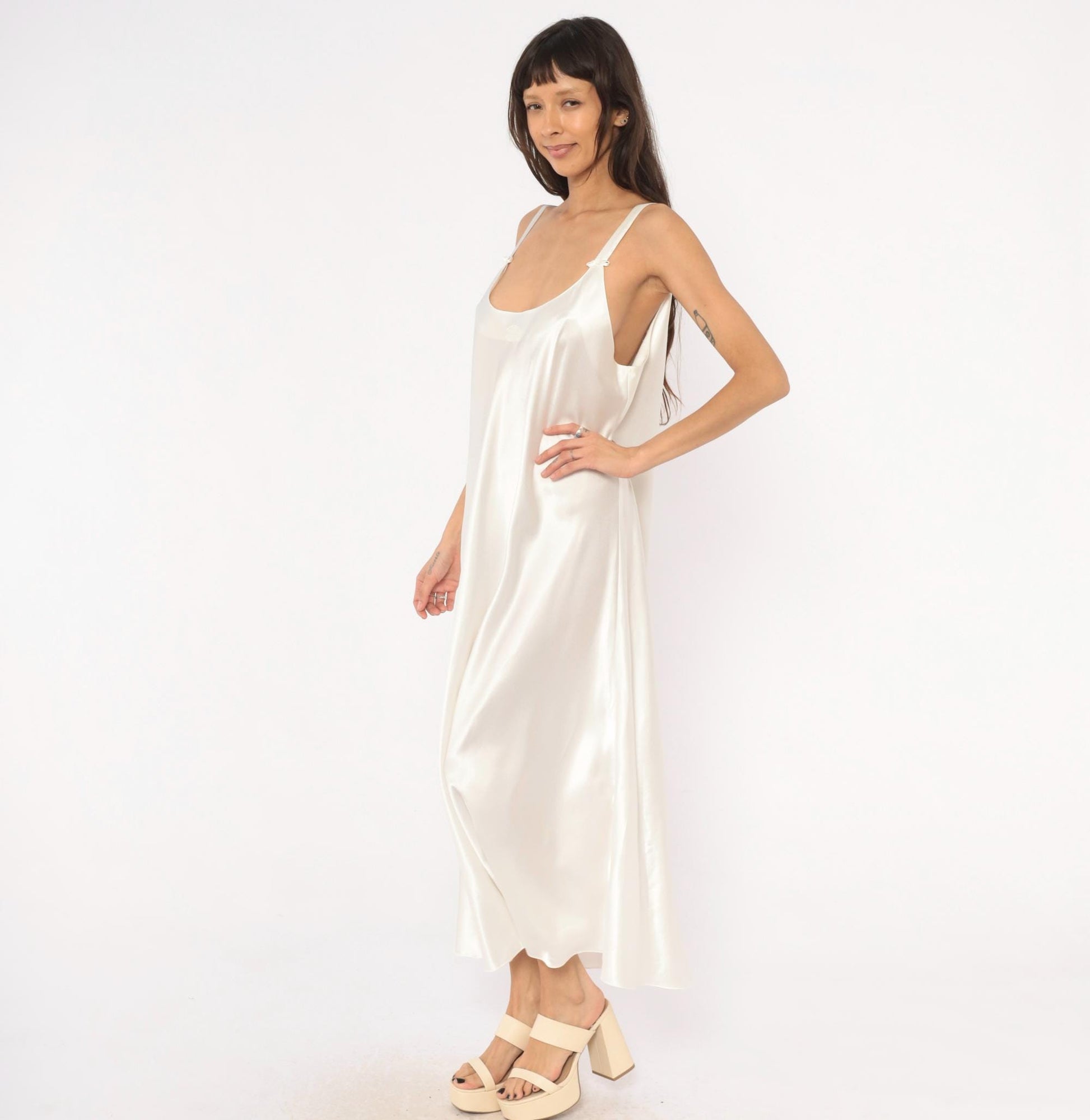 90s Oscar De La Renta Cream Satin Slip Dress Plus Size – Shopexile