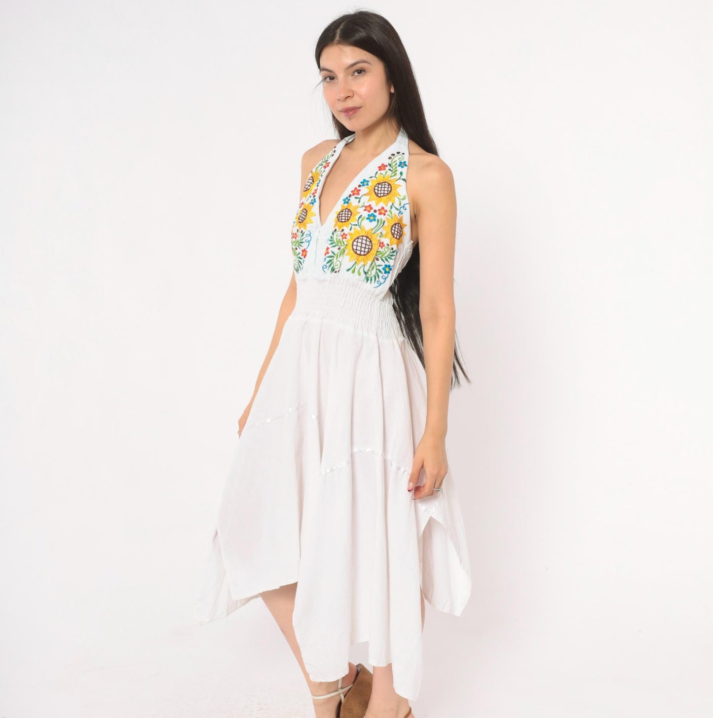 90s White Sunflower Embroidered Halter Dress Cotton Handkerchief Hem Medium