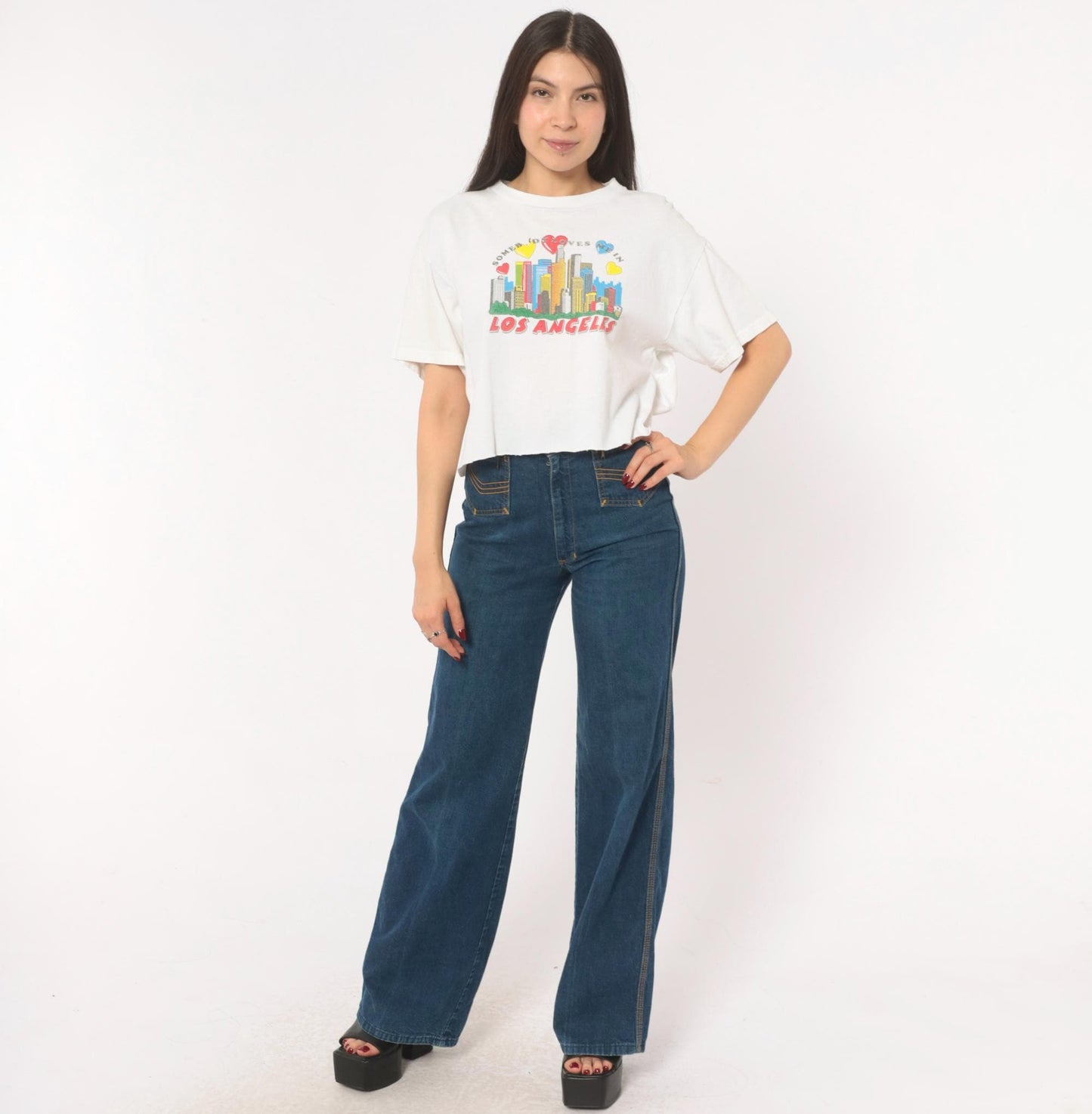 2000s Delta Crop Tee Los Angeles Skyline Hearts White Small