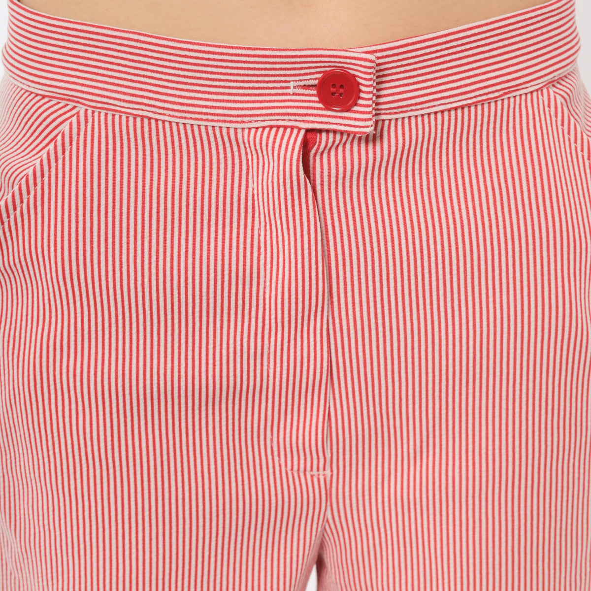 70s Red White Striped Seersucker Shorts High Waisted Button Front Medium M