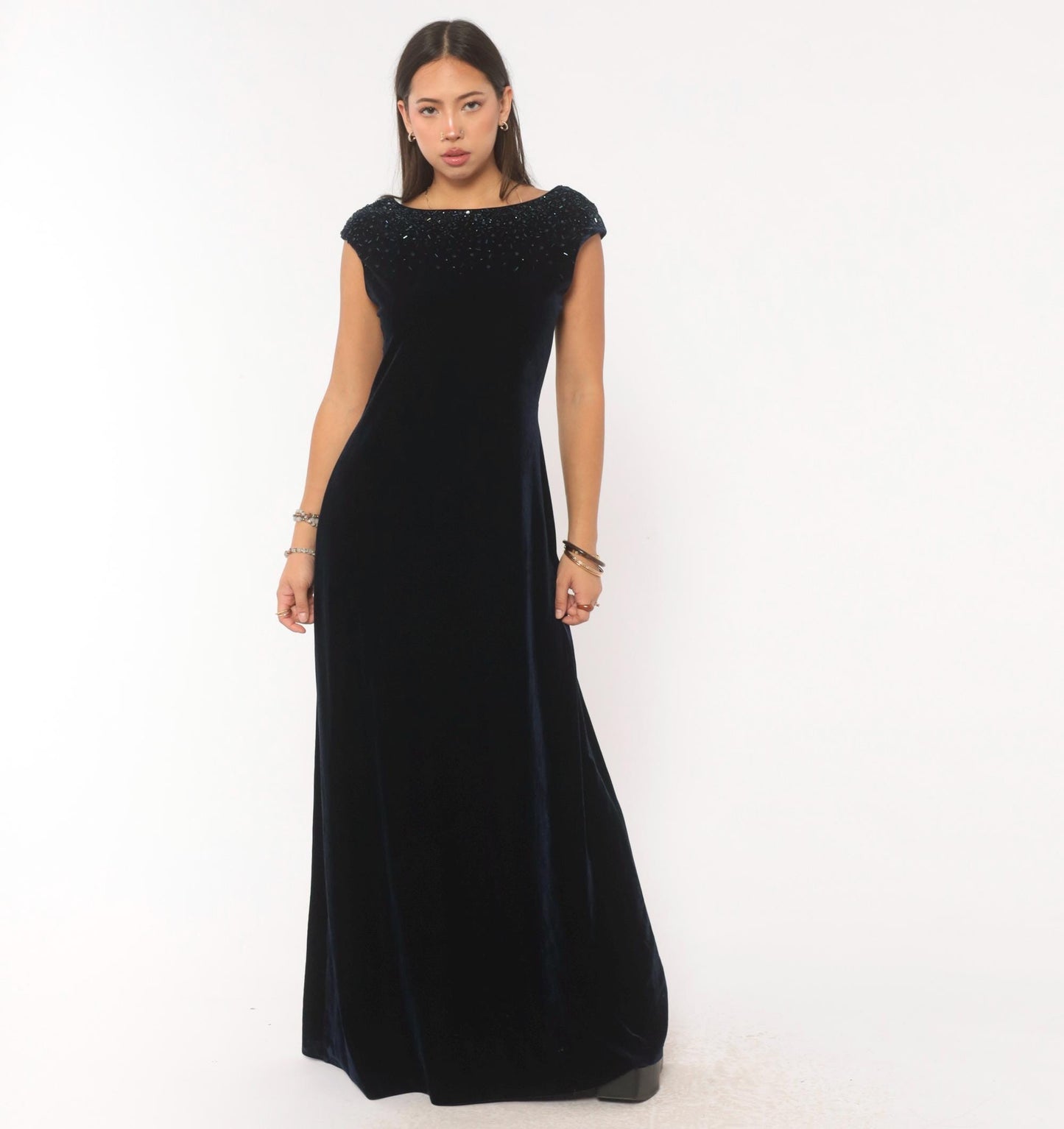90s J. R. Nites Navy Velvet Gown Beaded Sequin Cap Sleeve Boat Neck Medium