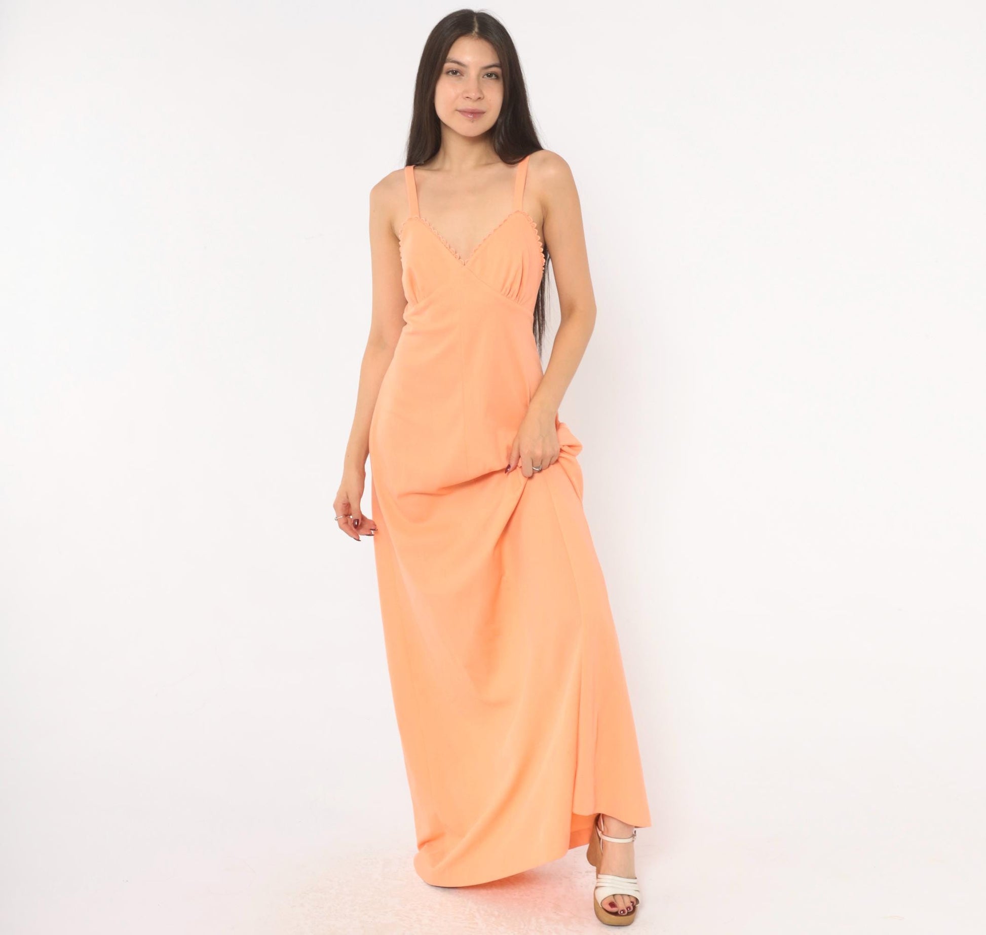 70s Peach Maxi Dress V-Neck Empire Waist Scalloped Lace Spaghetti Strap Medium M
