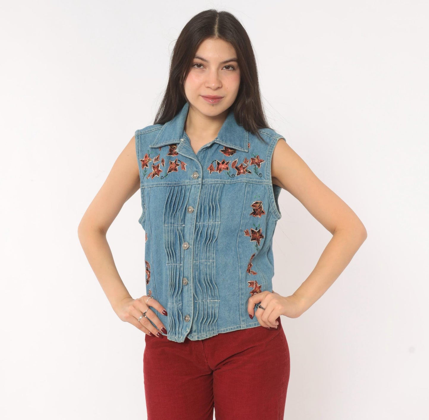 90s Spell Bound Leaf Embroidered Denim Vest Blue Chambray Pintuck Medium M