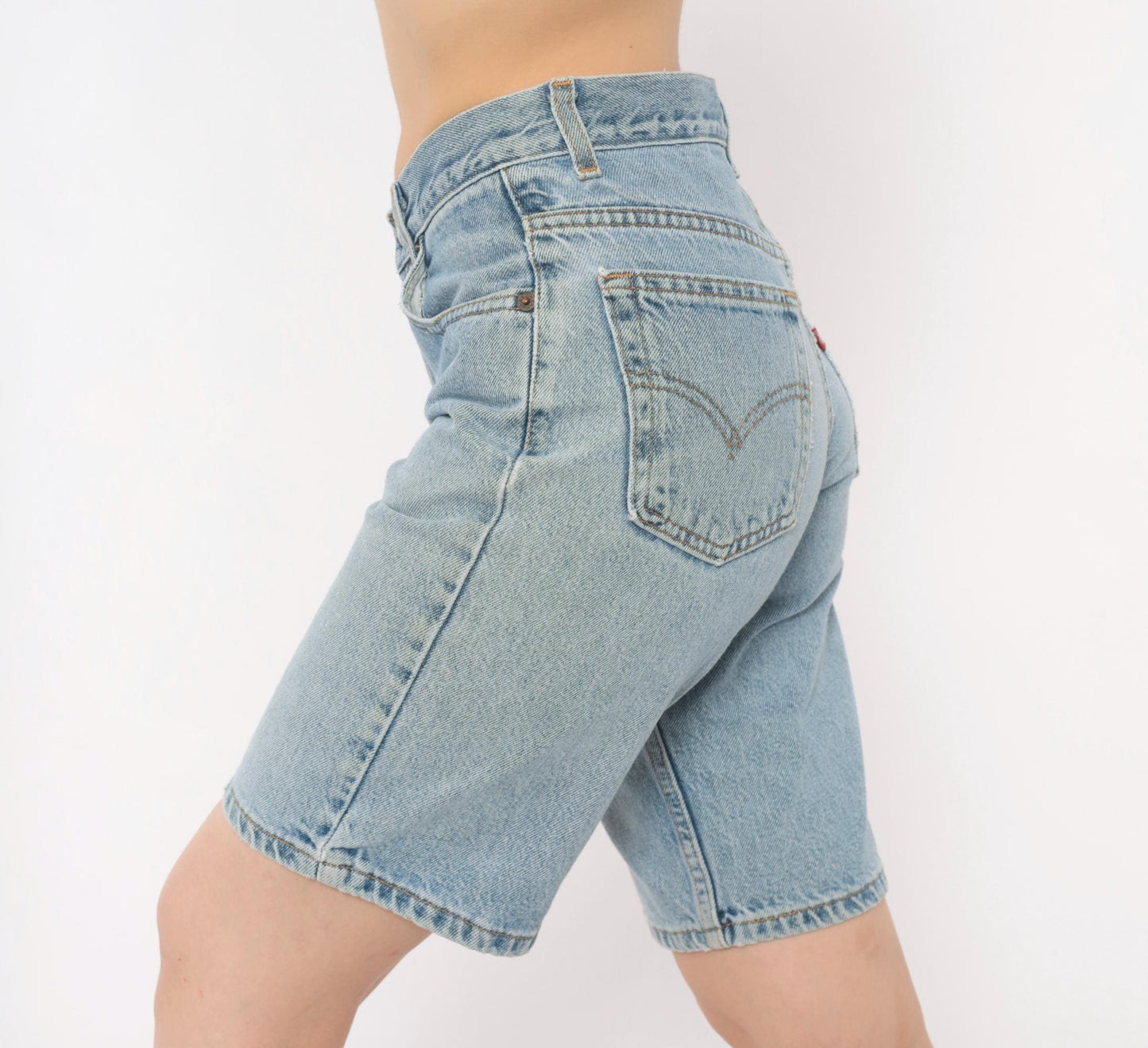 Levi's 570 Denim Shorts Light Wash High Rise Bermuda Y2K Small 27