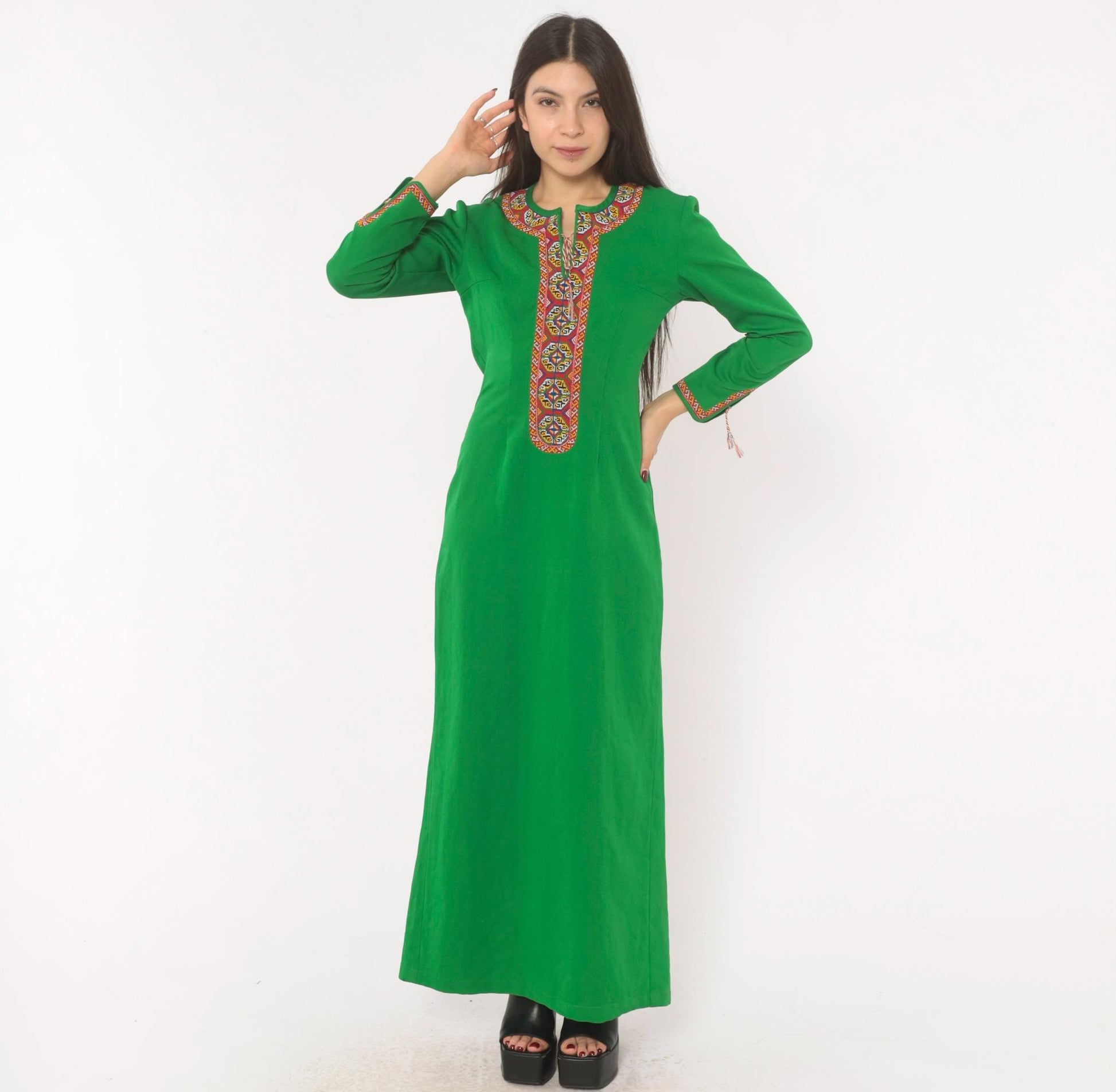 70s Emerald Green Maxi Dress Embroidered Neckline Long Sleeve Kaftan Extra Small XS