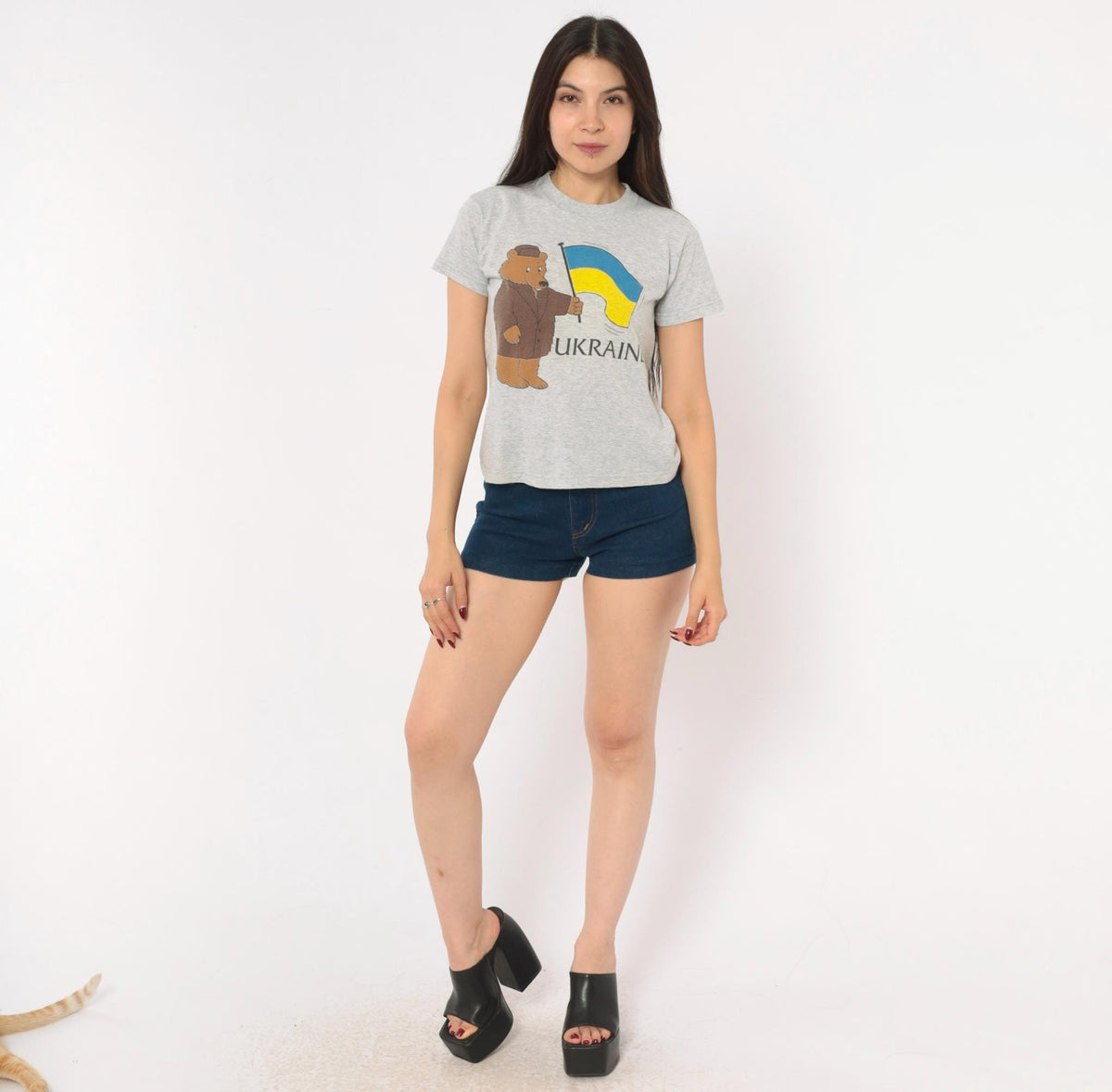 80s Screen Stars Ukraine Bear Graphic Baby Tee Grey Heather Extra Small XS