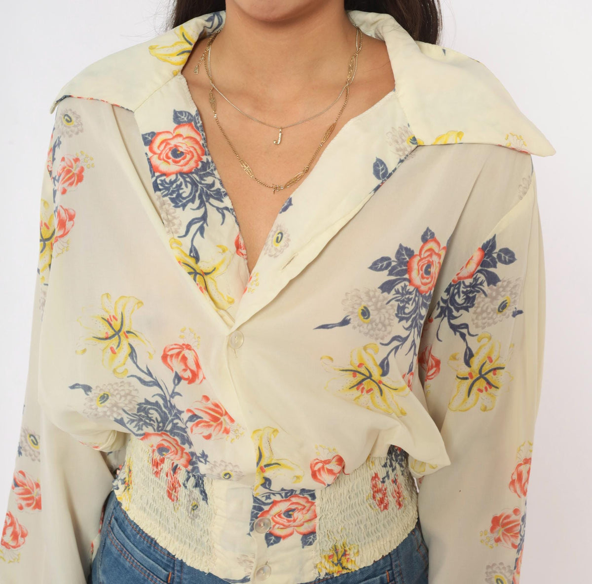 70s Cream Floral Blouse Pointed Collar Button Front Smocked Waist Medium