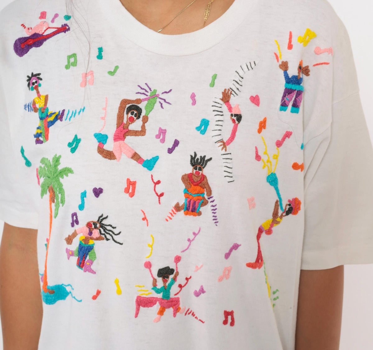 90s Swan Swan & Design Embroidered Tee White Cotton Musicians Palm Tree Large L