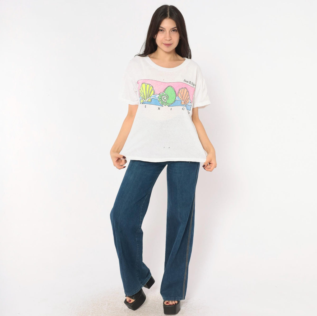 90s San Felipe Mexico Souvenir Tee White Cotton Neon Shell Graphic Medium