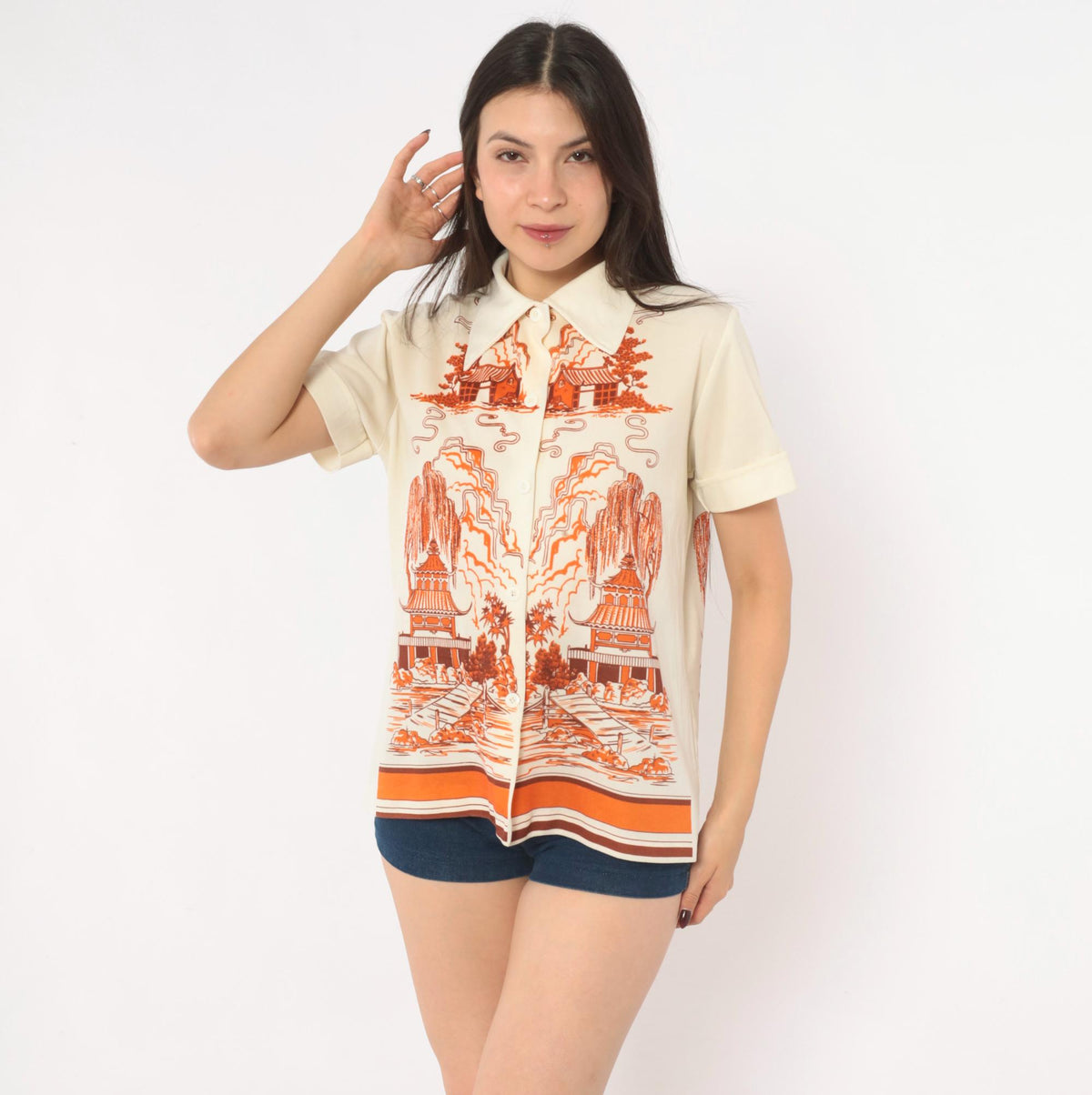 70s Pagoda Willow Tree Scenic Print Blouse Cream Orange Pointed Collar Medium