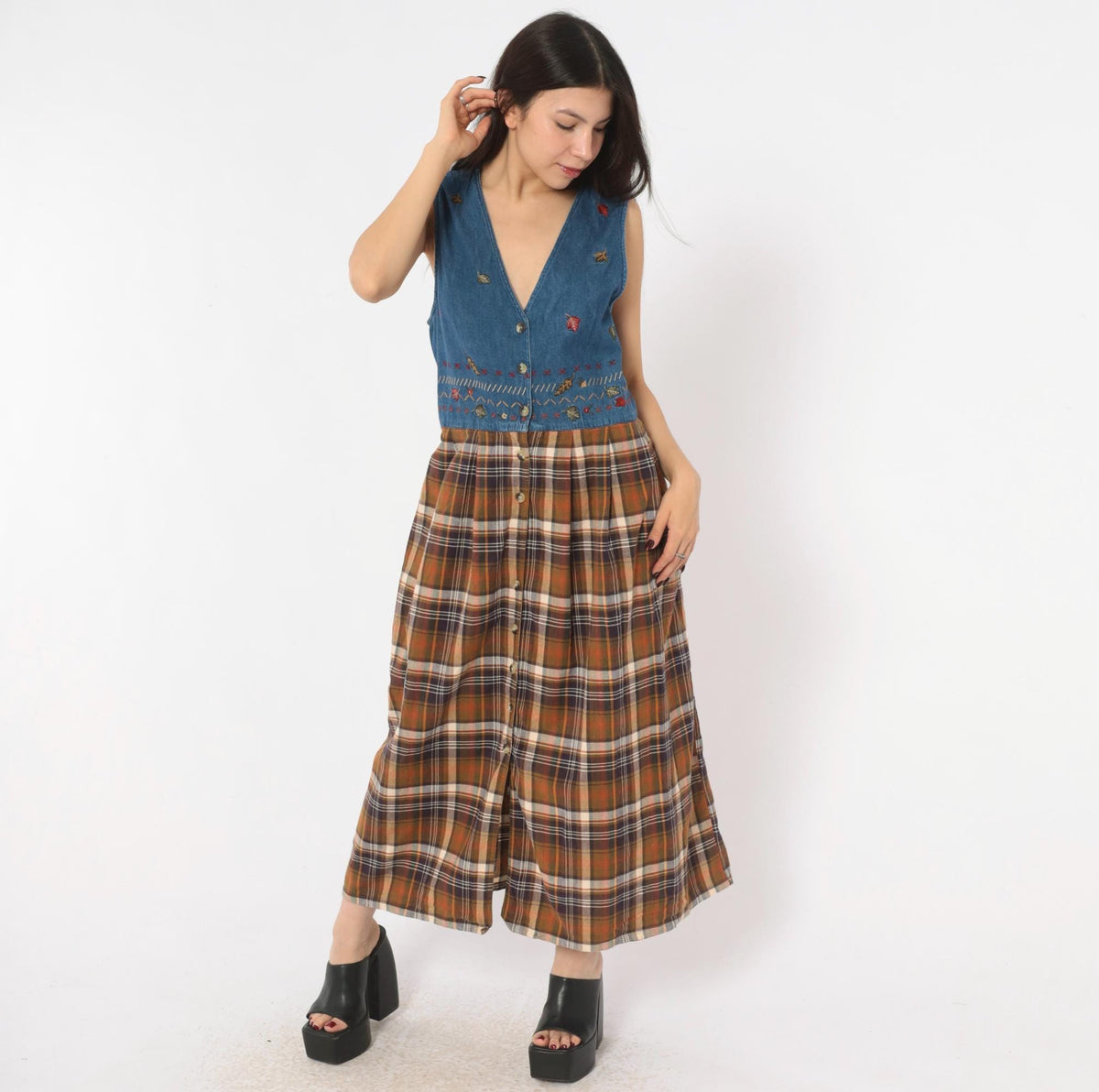 90s Casey&Max Denim Plaid Midi Dress Embroidered Leaves V Neck Large