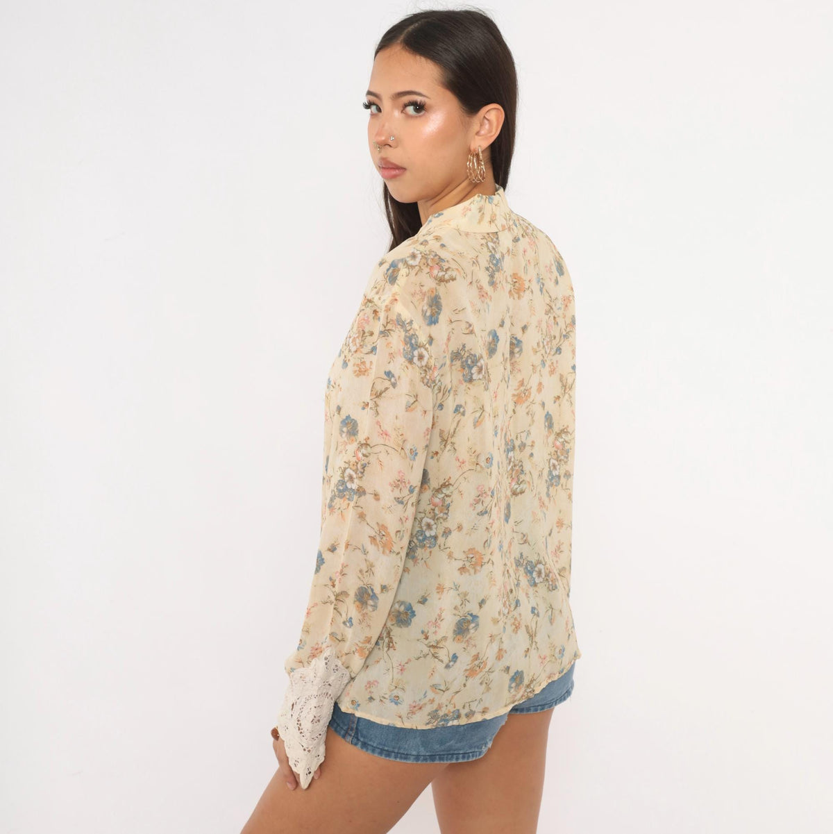 90s Clio Floral Blouse Beige Rayon Semi-Sheer Lace Cuff Medium M