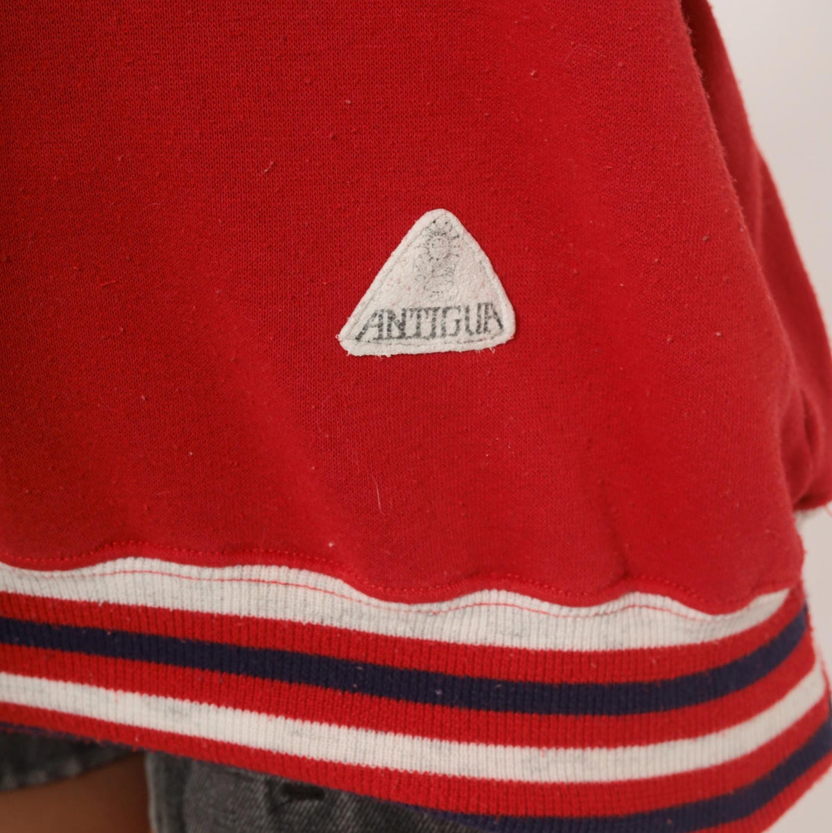 90s Red Crewneck Sweatshirt Striped Rib Trim Navy White Cotton Medium
