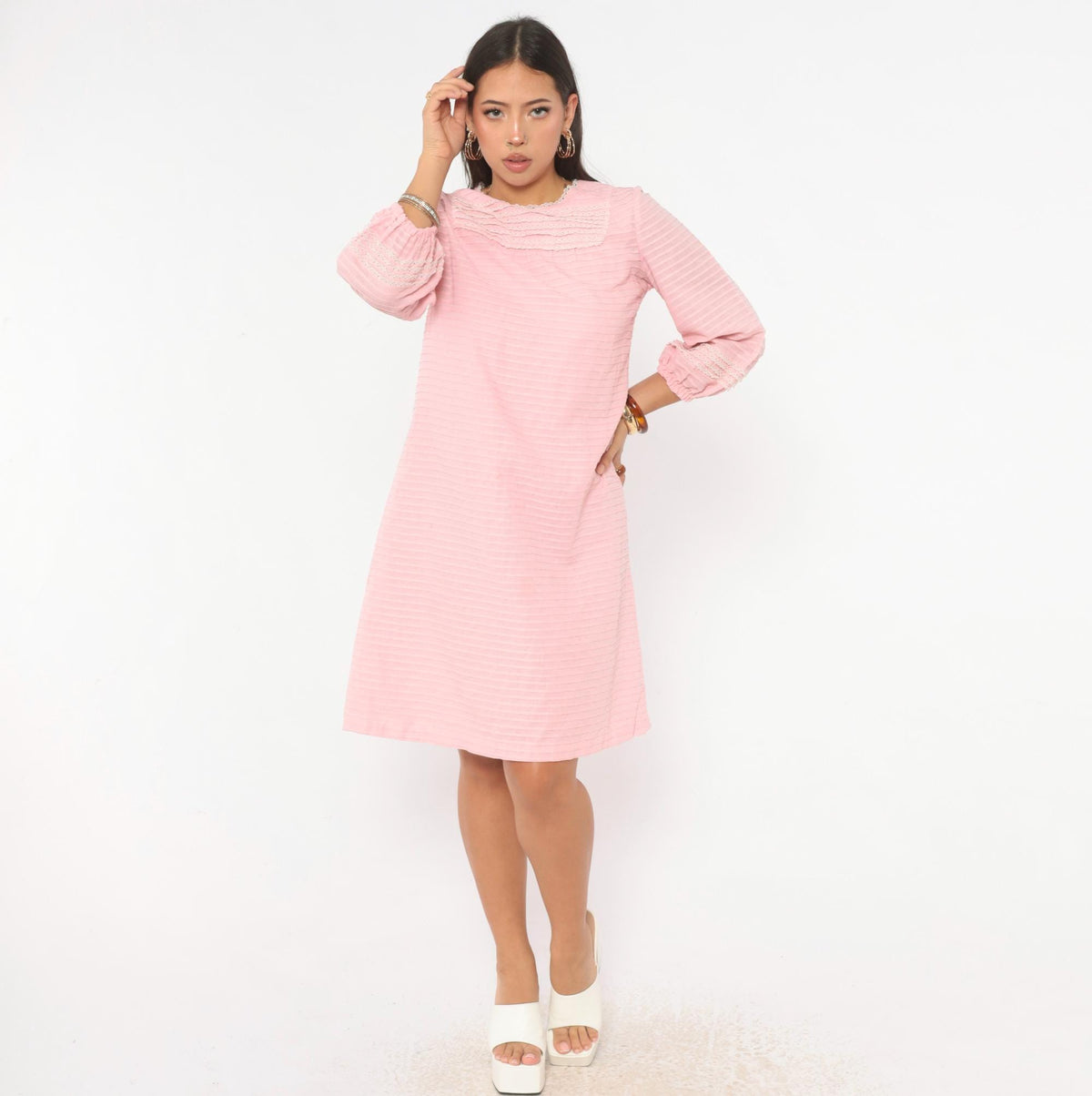 60s Pink Shift Dress White Crochet Lace Trim Puff Sleeve Knee Length Medium