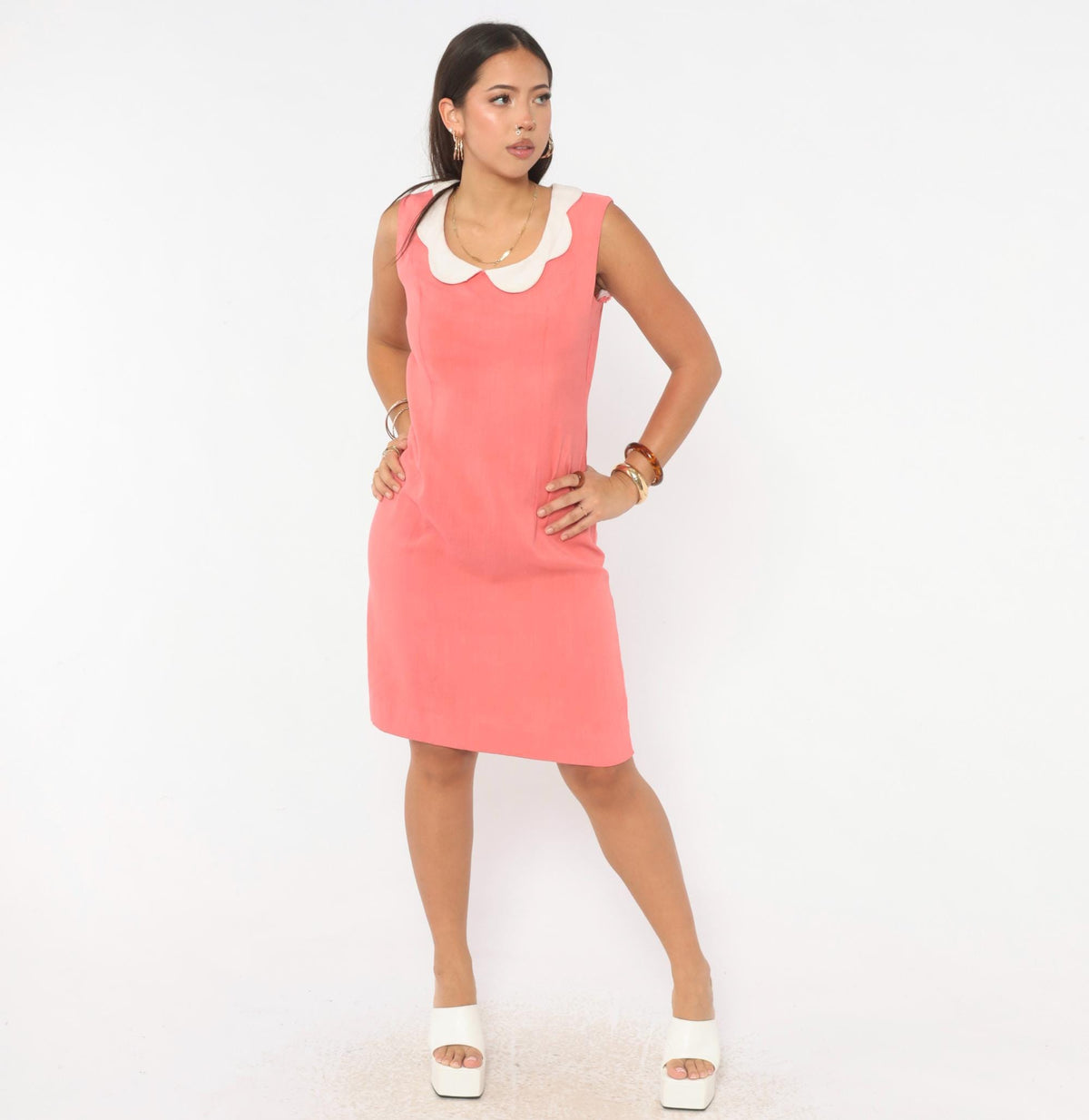 60s Coral Pink Shift Dress Scalloped Peter Pan Collar Knee Length Small