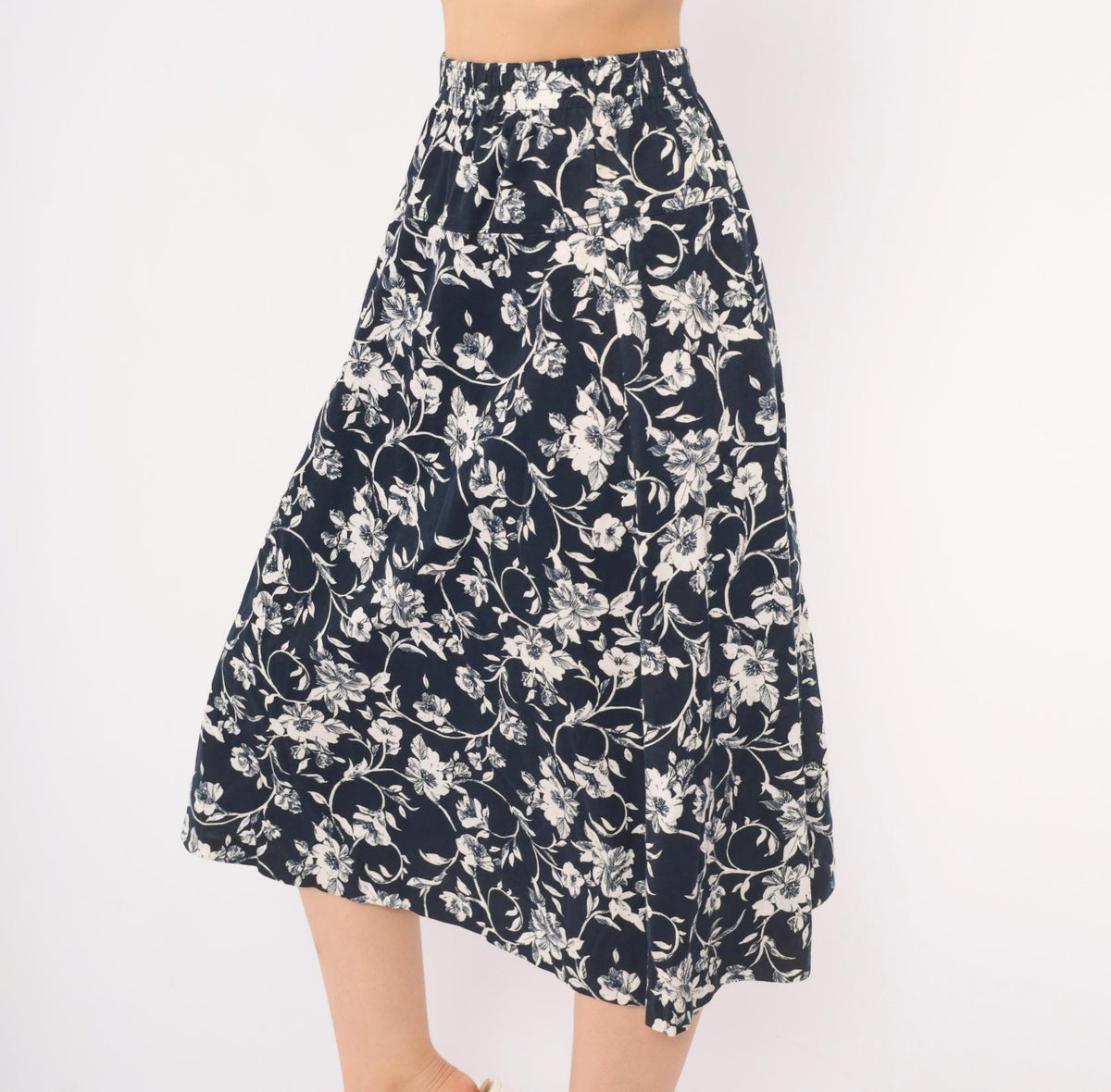 80s Season Ticket Navy Floral Midi Skirt White Flower Print Cotton Small