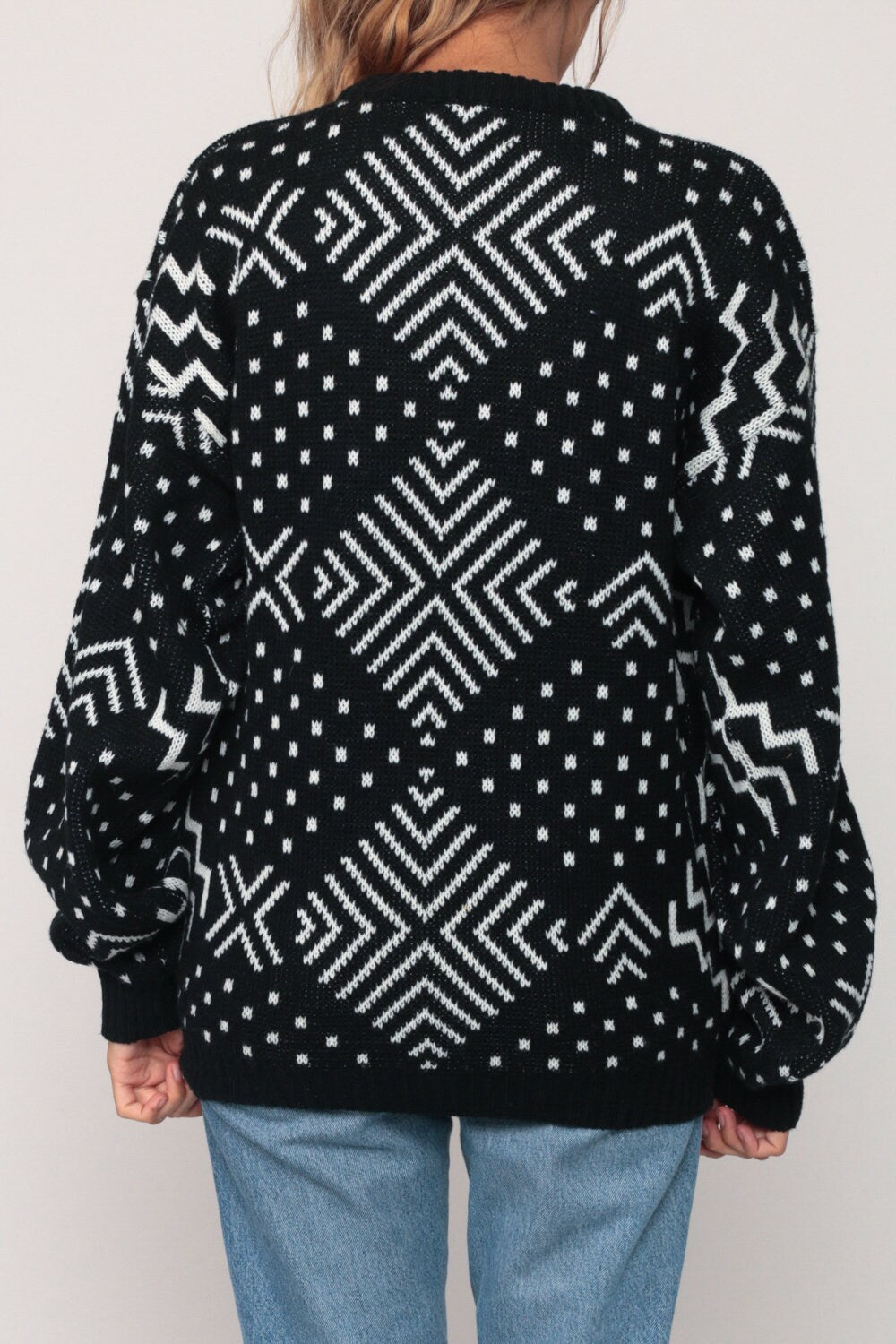 80s Black and White Geometric Knit Sweater Pullover Large