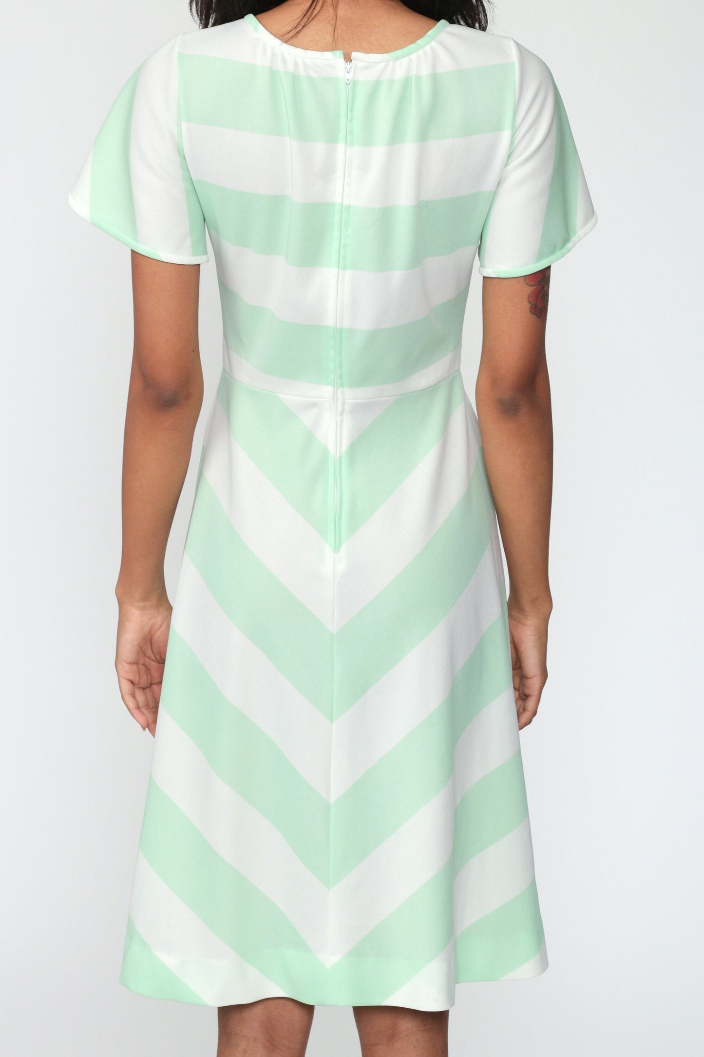 70s Chevron Stripe Midi Dress Green White Flutter Sleeve High Waist Extra Small