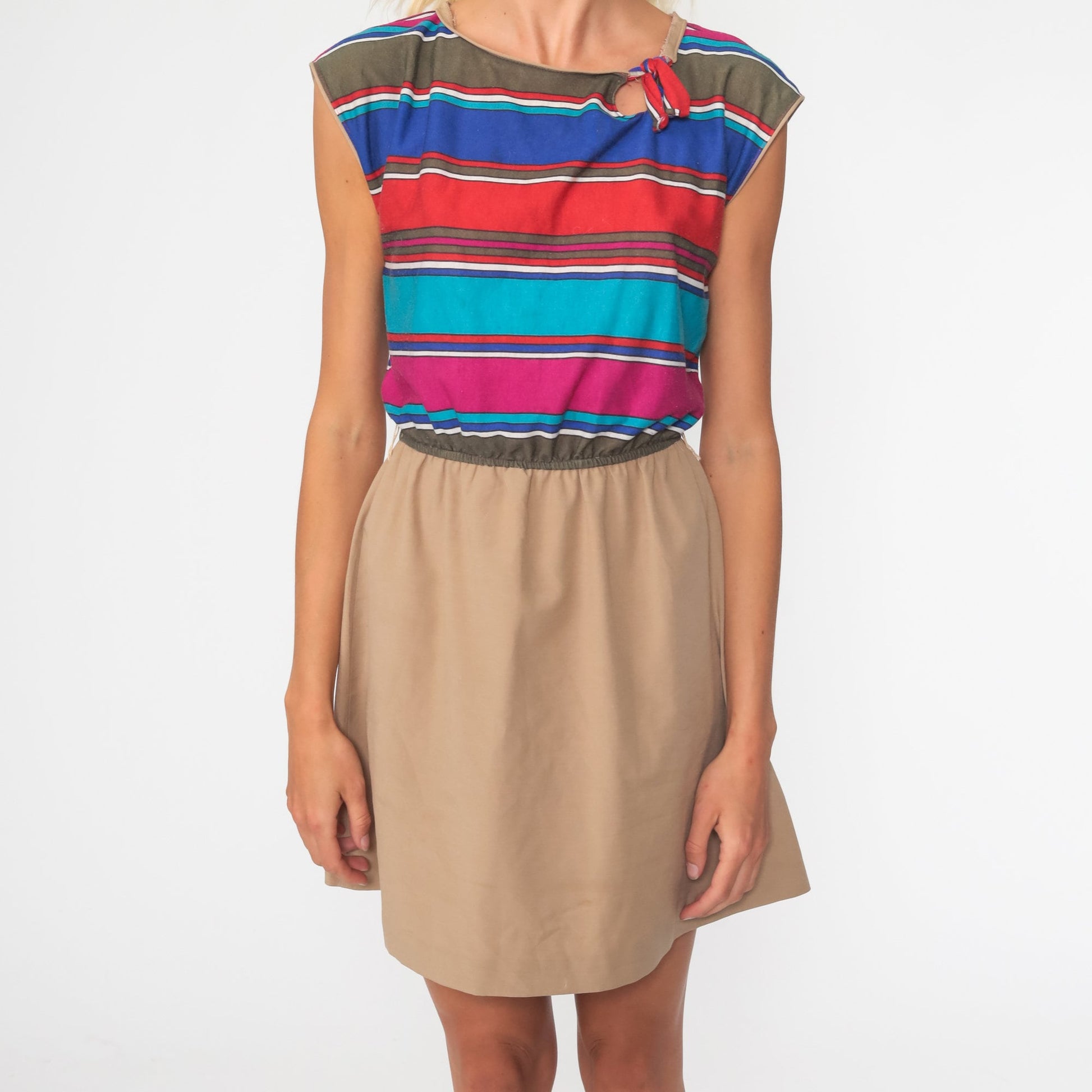 70s Striped Mini Dress Keyhole Neckline High Waist Cap Sleeve Small