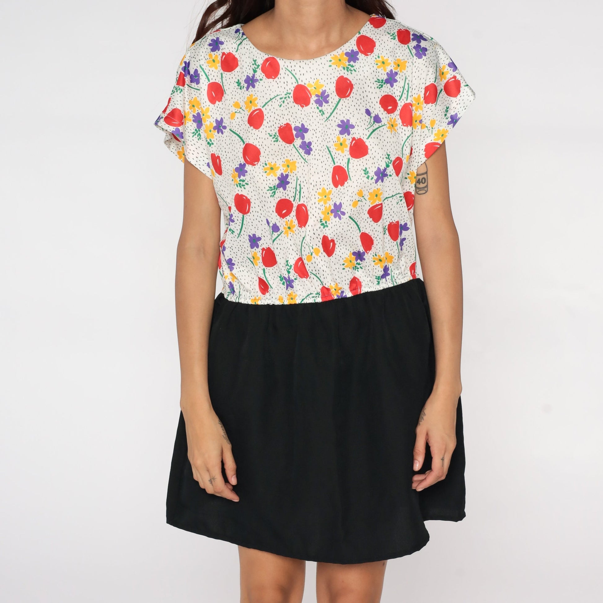 70s Floral Mini Dress White Bodice Black Skirt High Waist Wool Cap Sleeve Extra Large