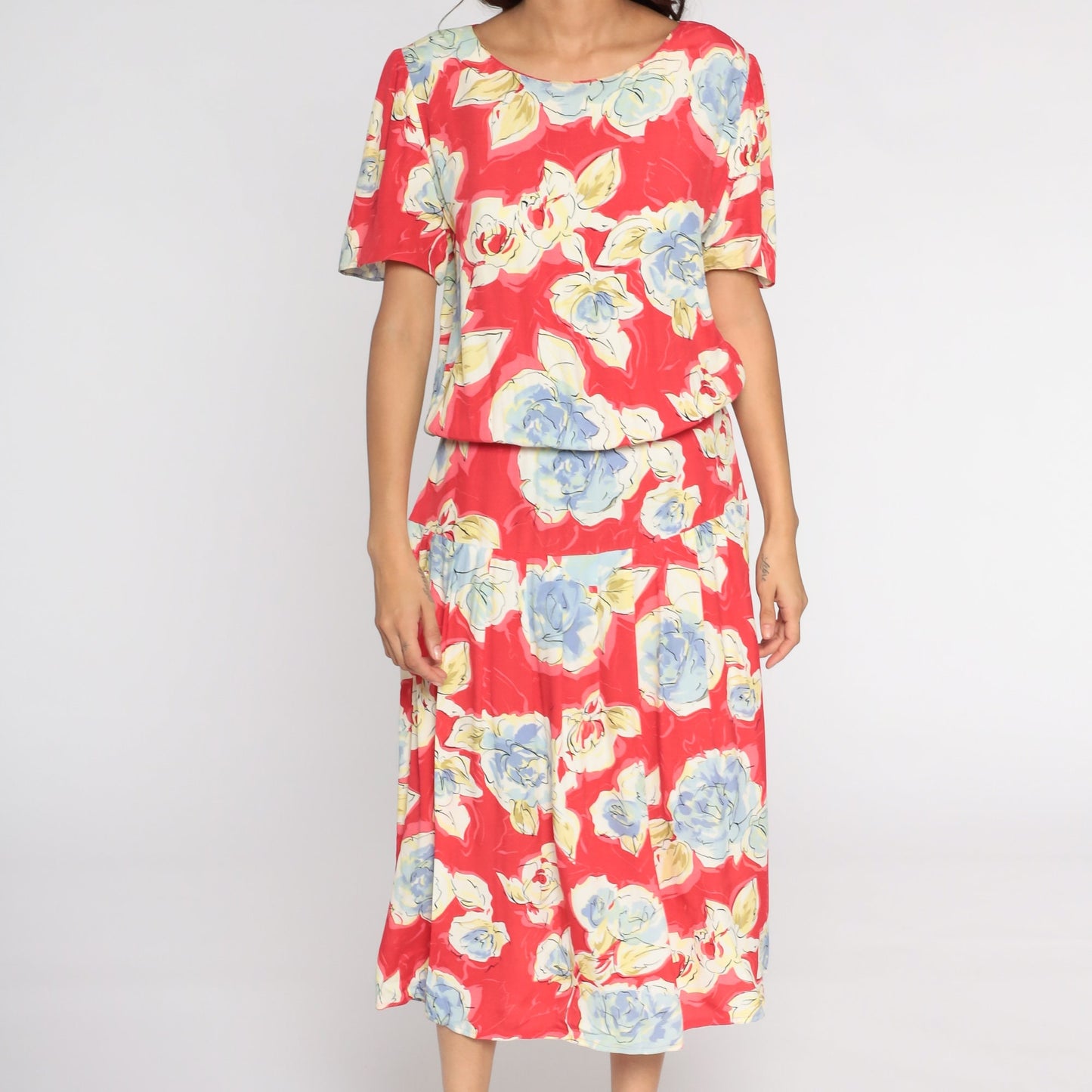 90s Red Floral Midi Dress Button Back Short Sleeve Vintage Medium