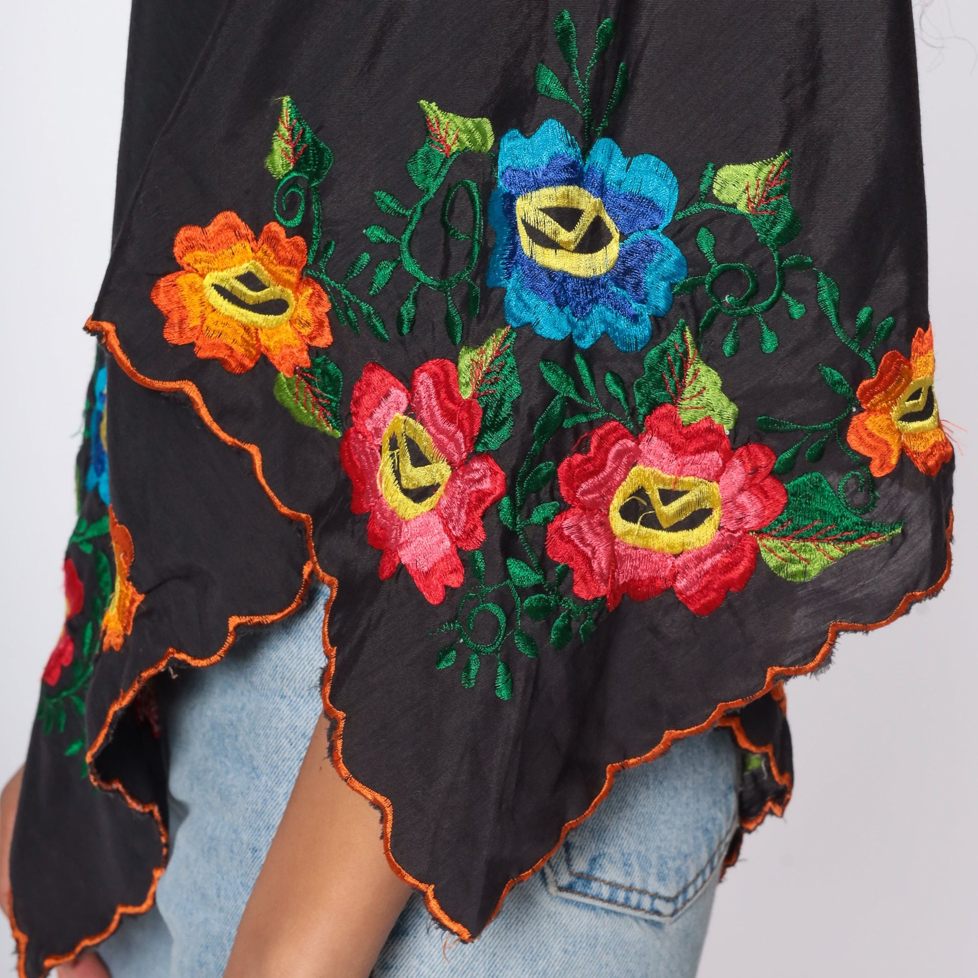 90s Black Floral Embroidered Bell Sleeve Tunic Top Small Medium