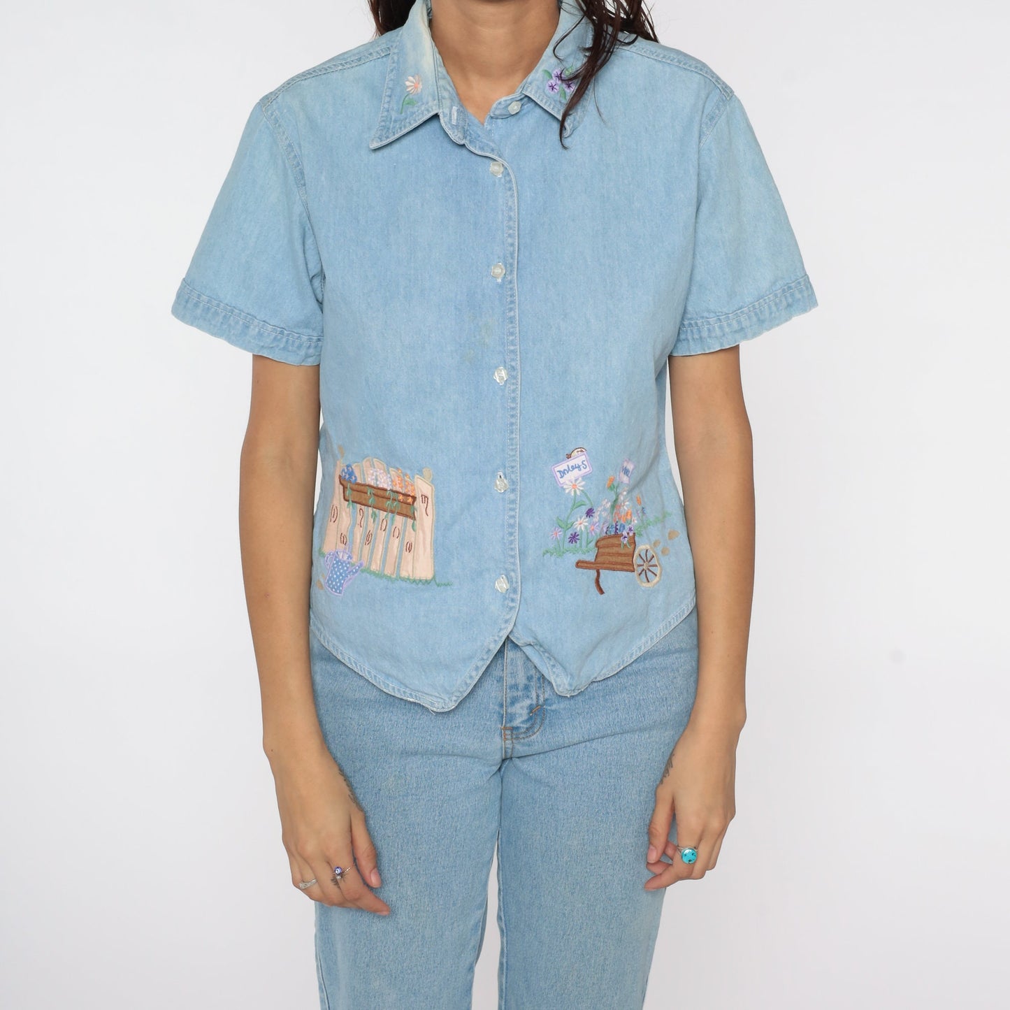 90s Bill Blass Floral Embroidered Denim Shirt Blue Cotton Button Down Medium