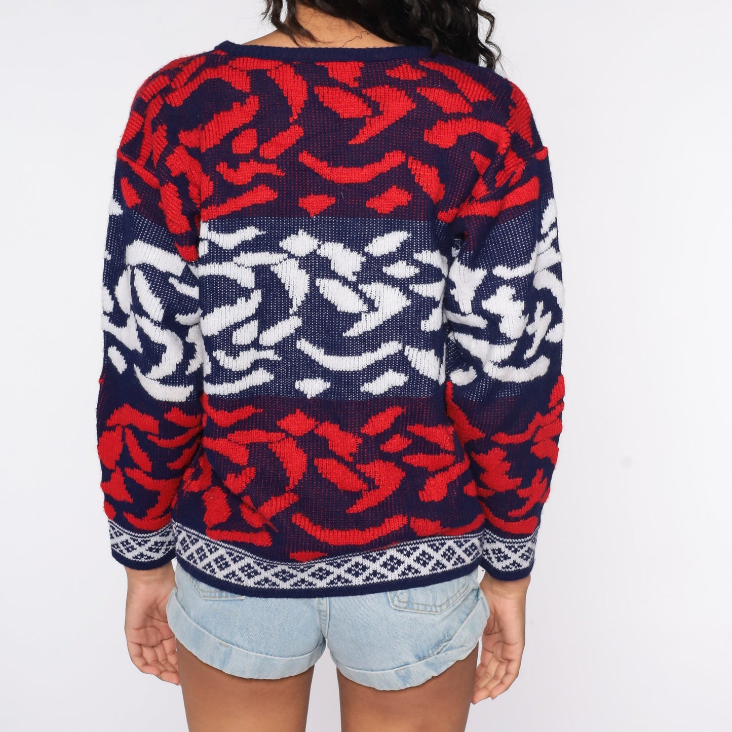 80s Abstract Print Knit Sweater Red White Blue Crewneck Medium