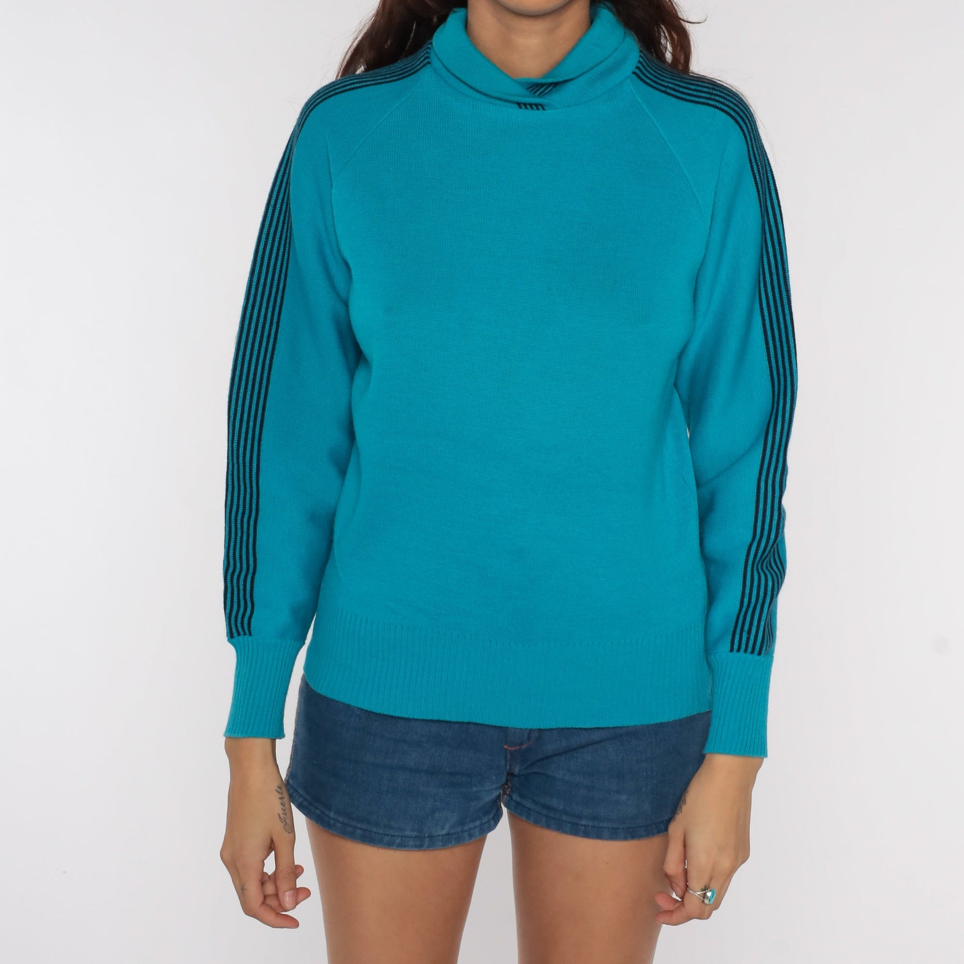 80s Blue Striped Wool Raglan Sweater Knit Pullover Small Medium