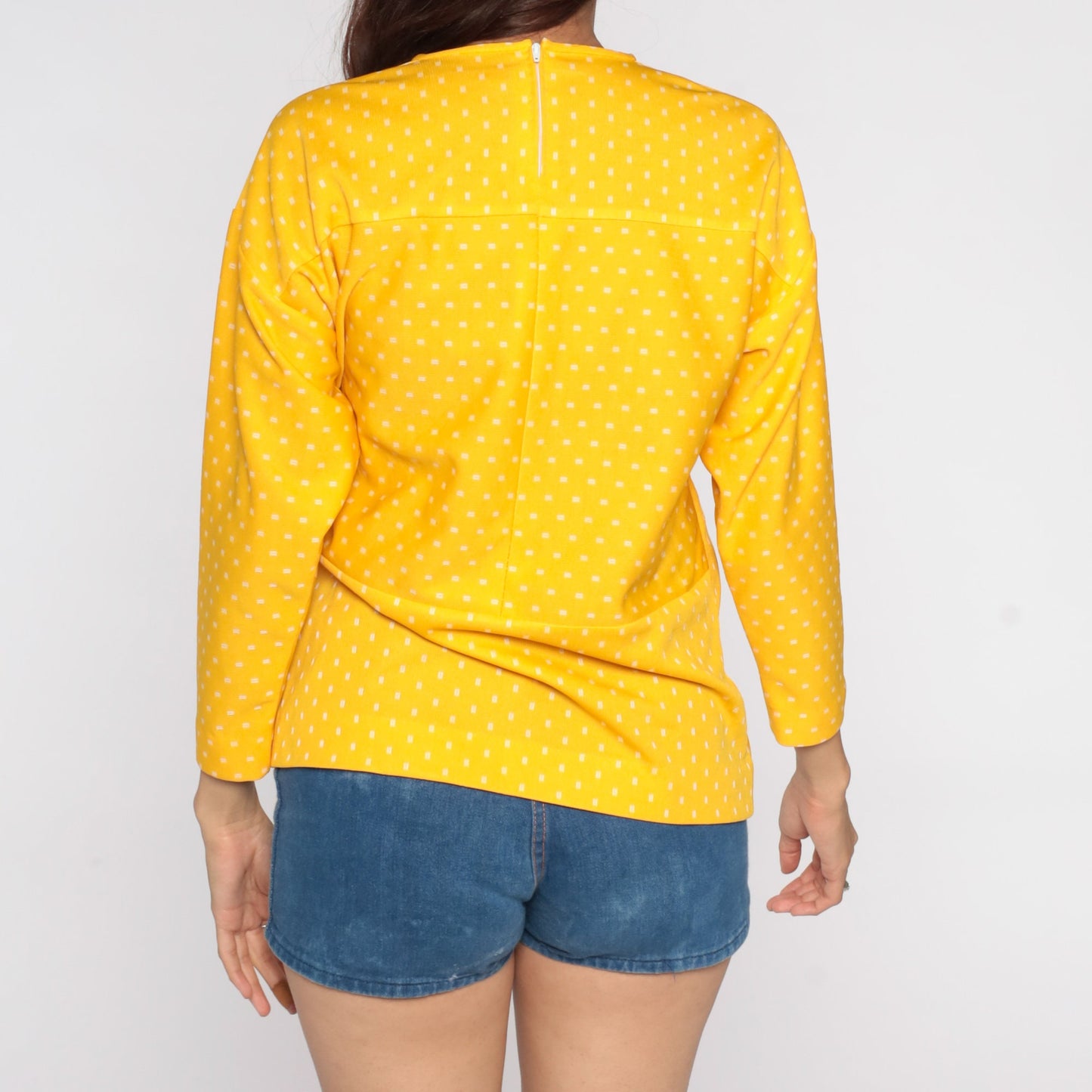70s Yellow Polka Dot Blouse Drop Shoulder Long Sleeve Polyester Top Medium