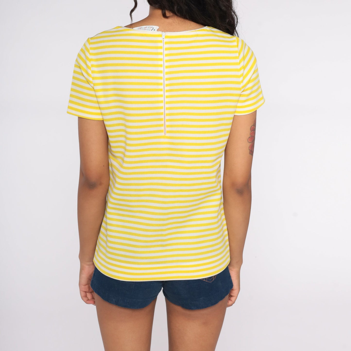 70s Yellow White Striped Scoop Neck T-Shirt Short Sleeve Vintage Tee Small
