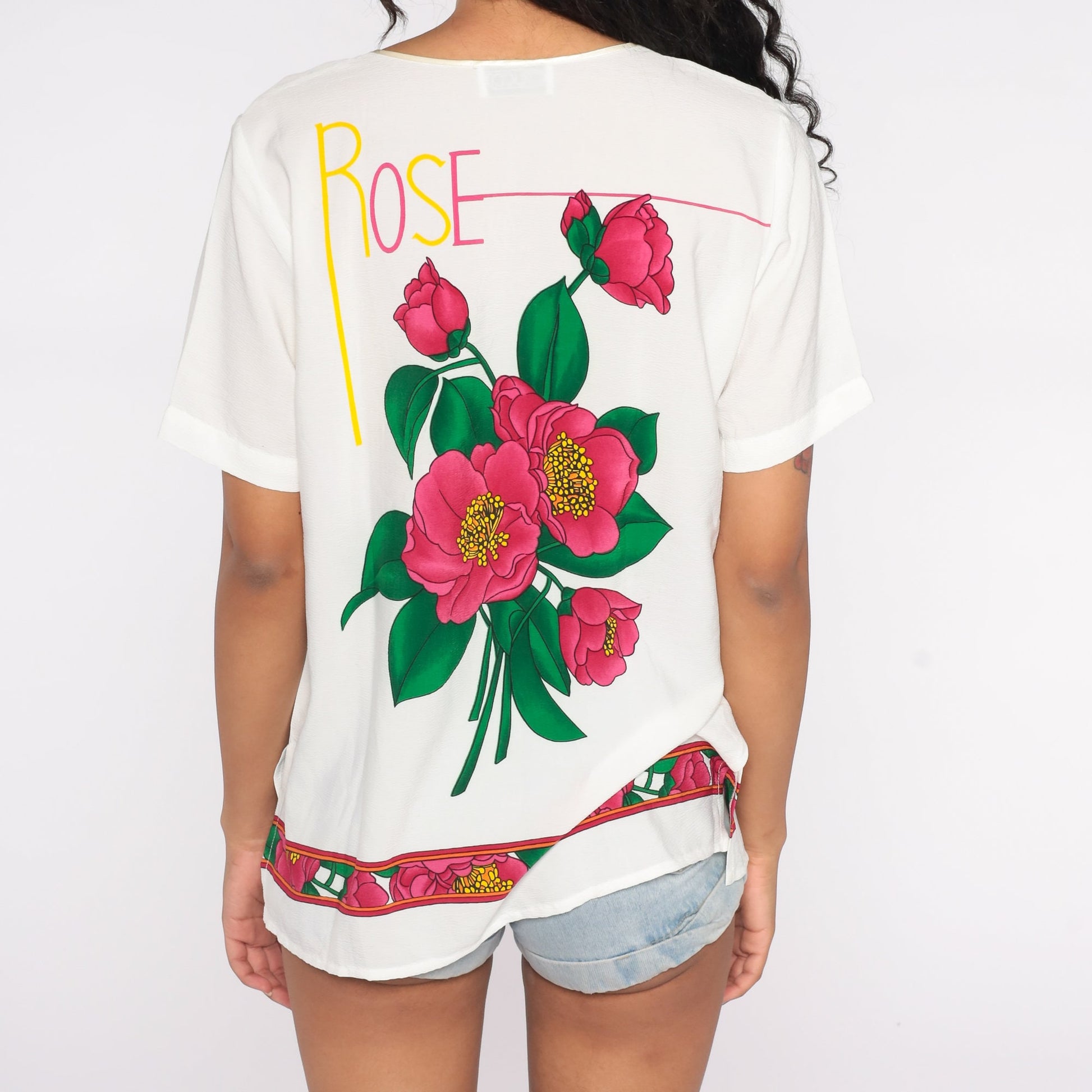 00s Rose Graphic V-Neck Blouse White Floral Short Sleeve Medium M