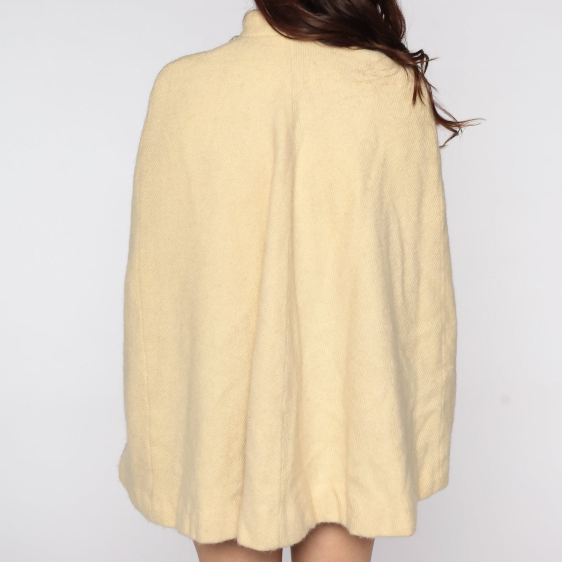 1960s Icelandic Wool Cape Cream Zip Jacket Mod Medium