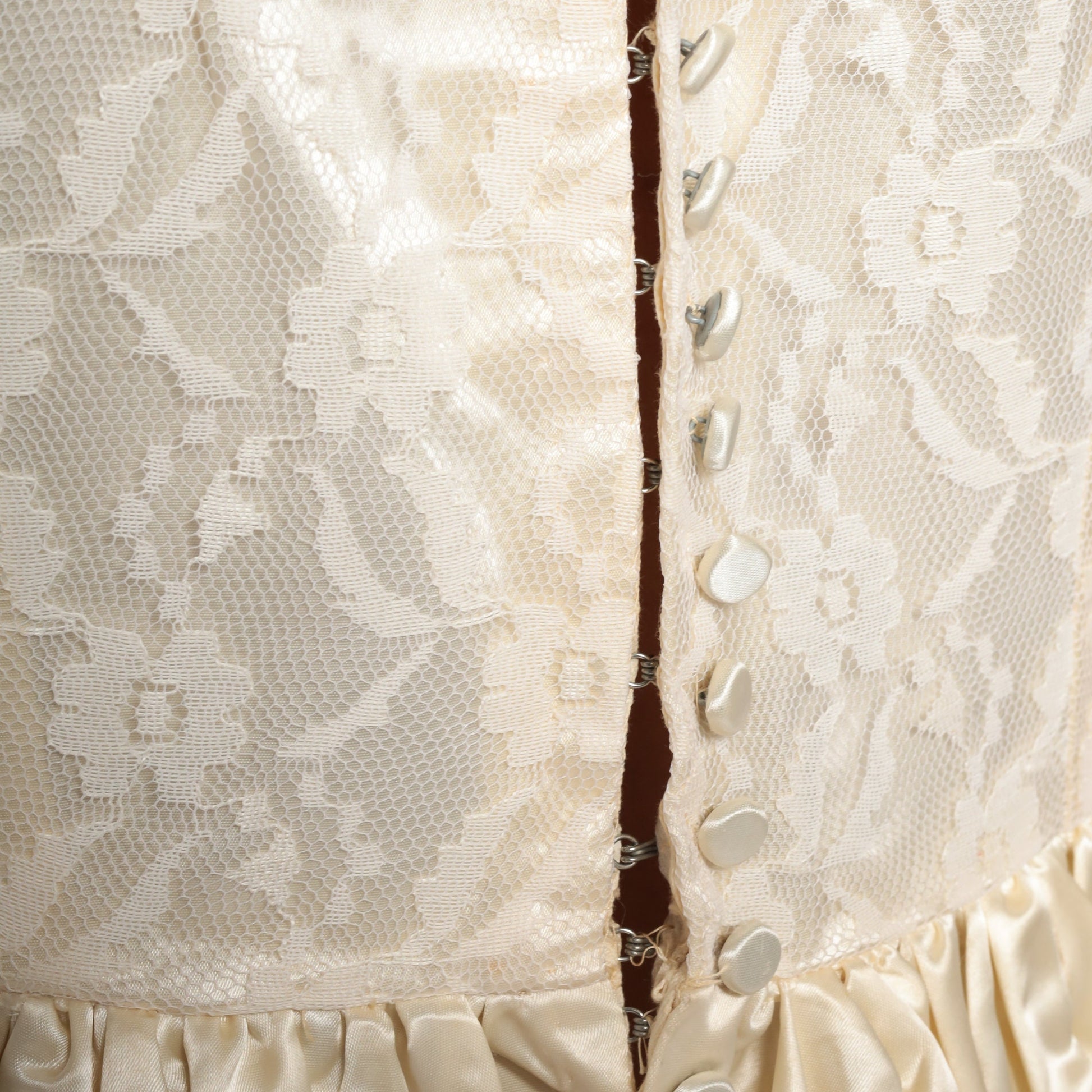 1960s Cream Lace Wedding Dress Basque Waist Maxi Small