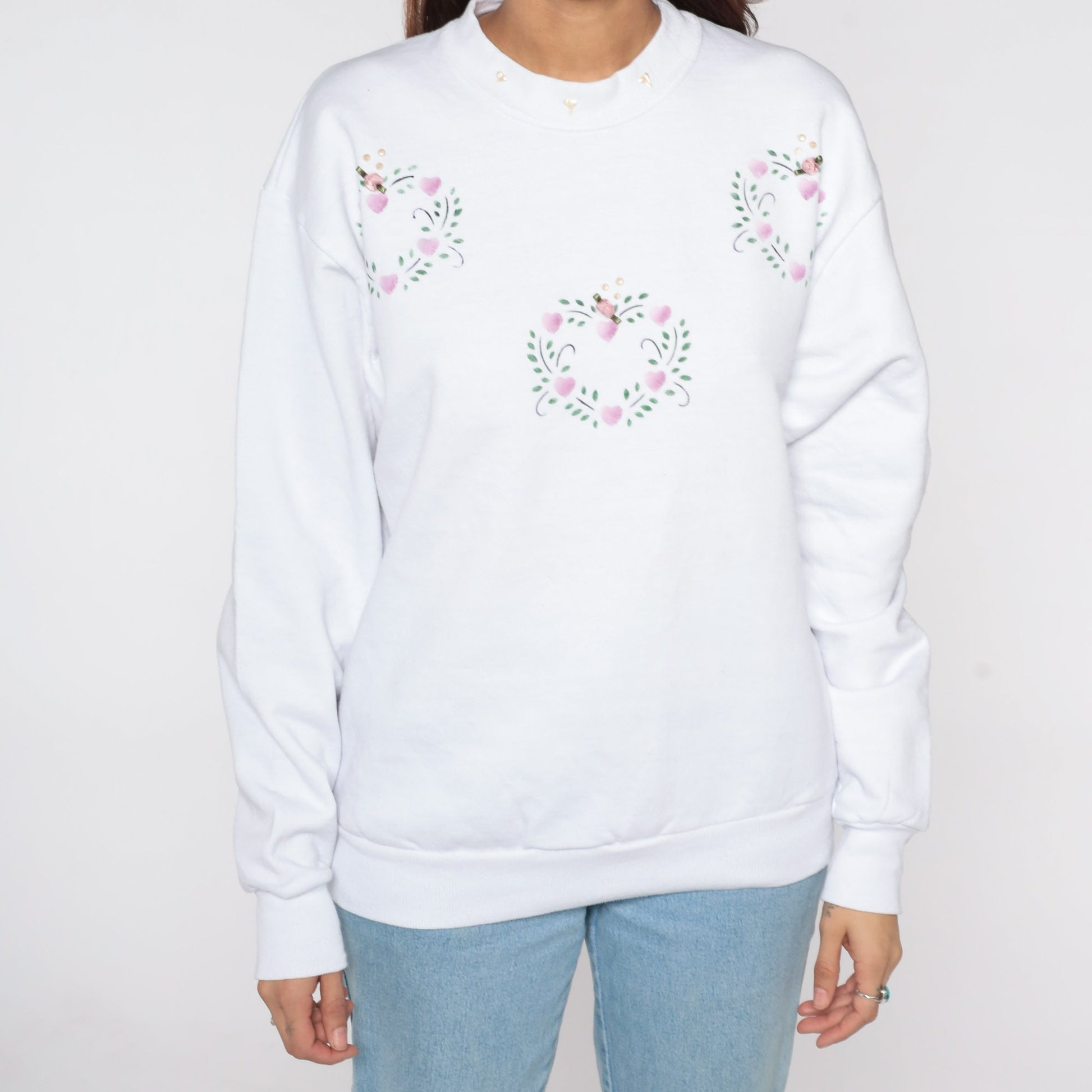 80s Jerzees White Heart Rosette Embellished Sweatshirt Crewneck Medium M