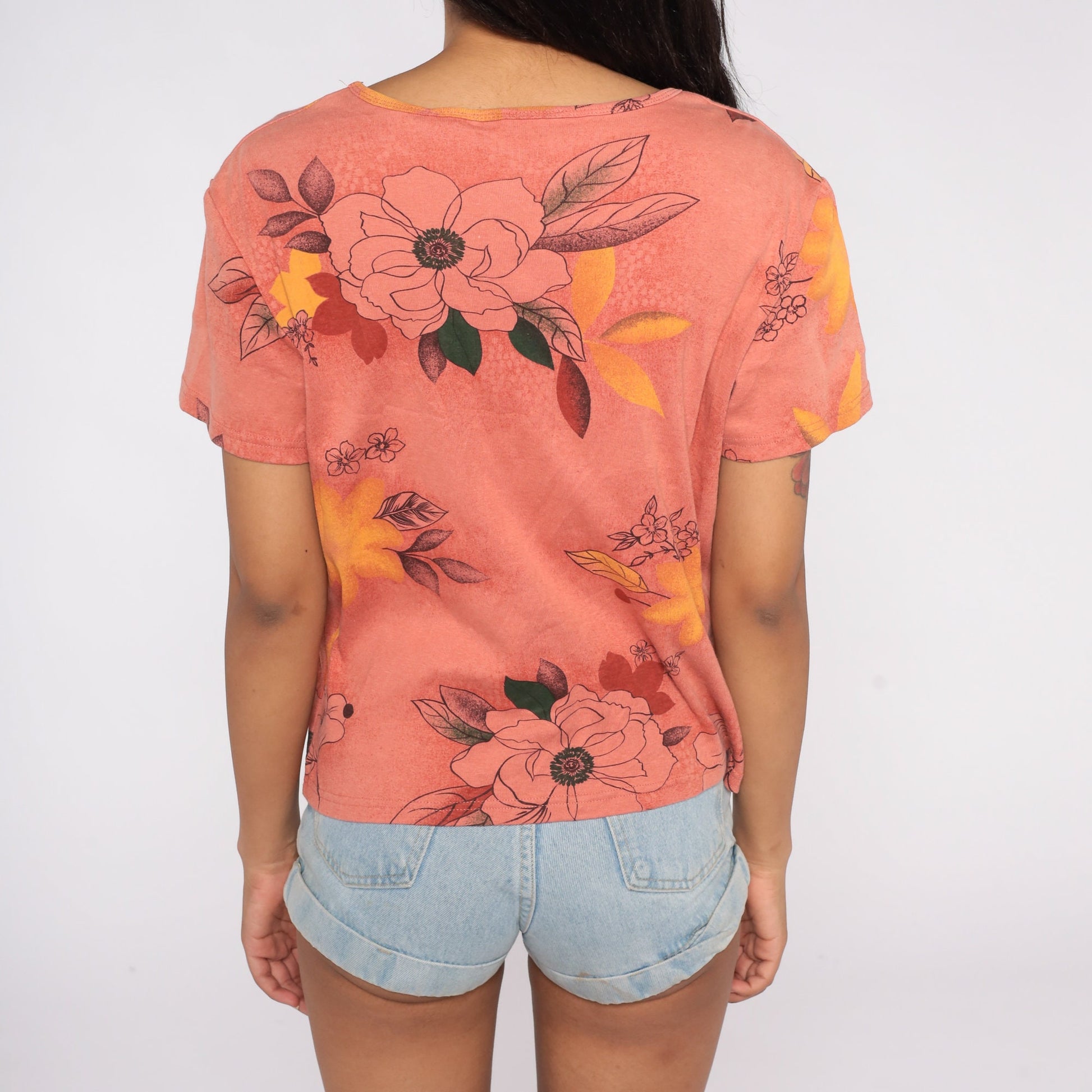 90s Floral V-Neck T-Shirt Coral Pink Flower Print Tee Large L