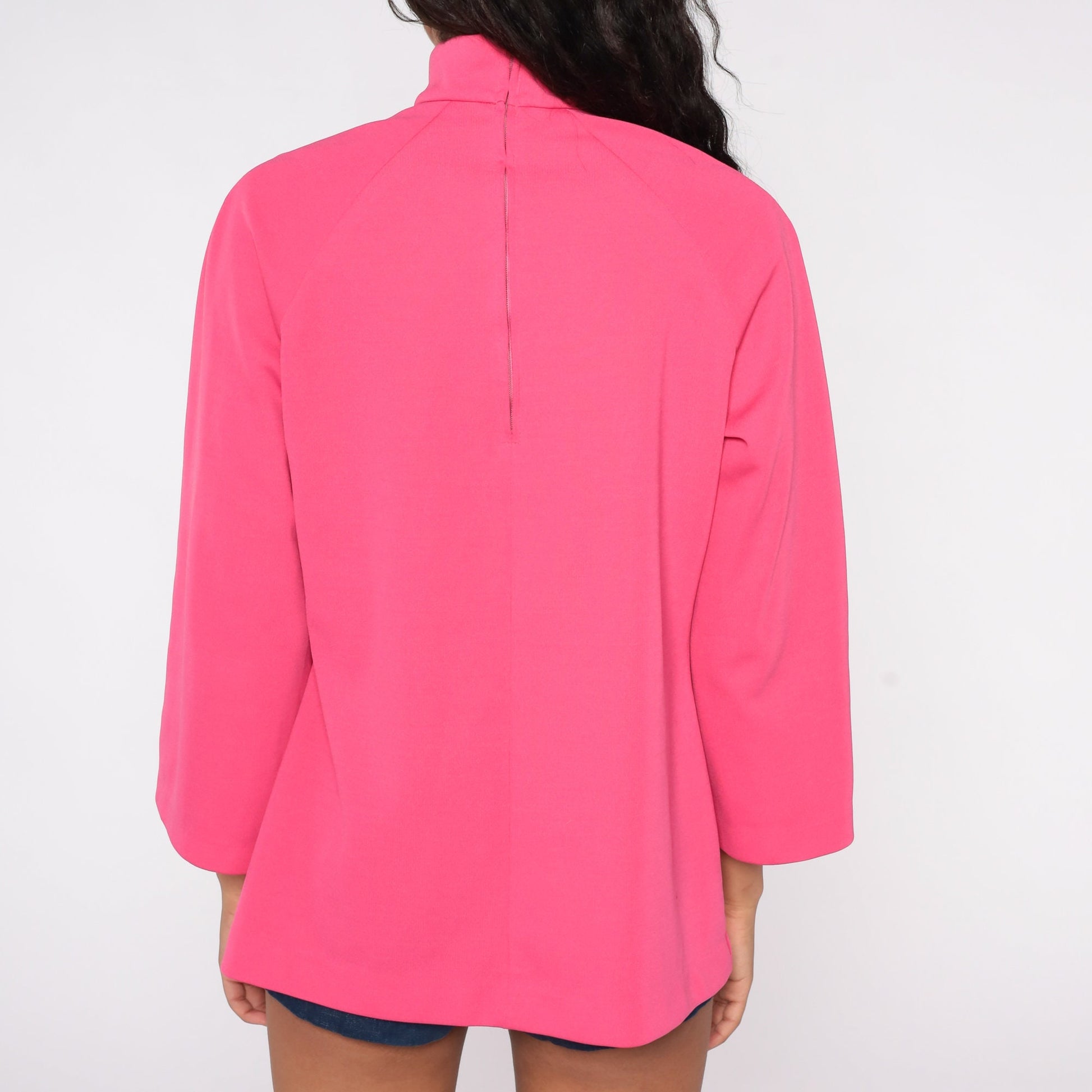 70s Bright Pink Turtleneck Blouse Raglan Sleeve Zip Back Medium