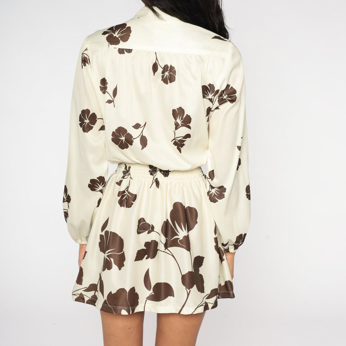 70s Floral Blouson Mini Dress Cream Brown Long Sleeve Smocked Waist Small